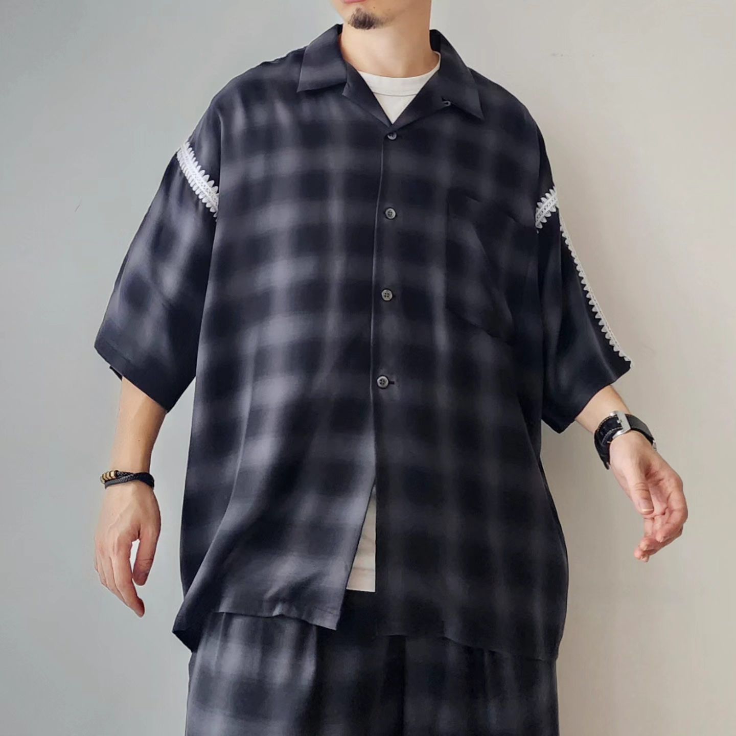DISCOVERED / Ombre Wide Open Collar Shirts