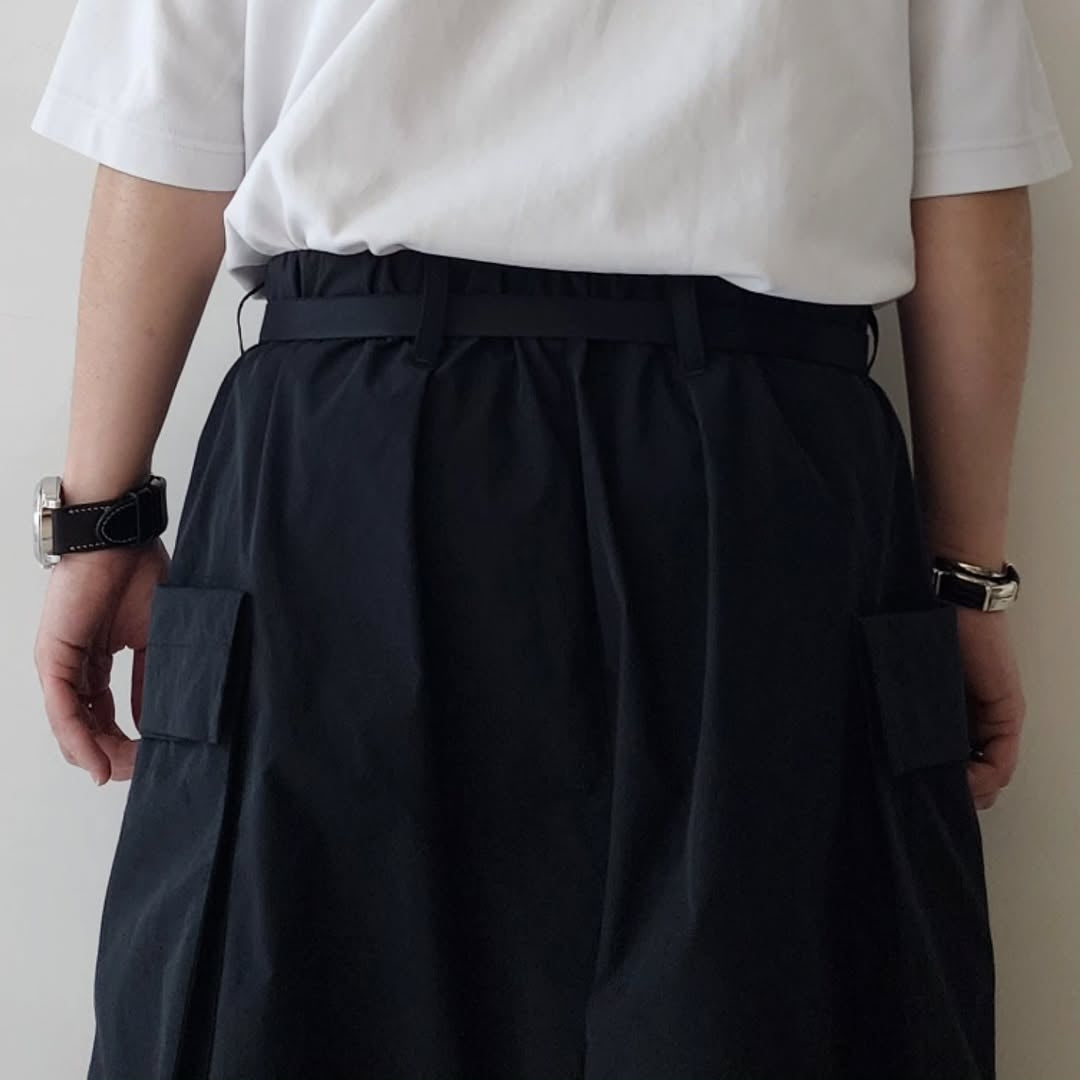 ESSAY / Acid Shorts