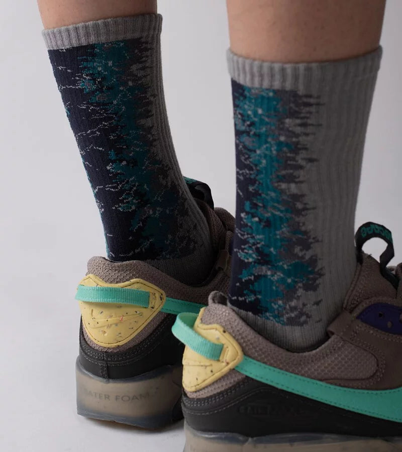 Gradient Cyan - LANDING Midcalf socks