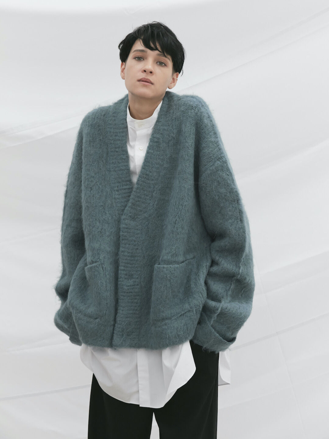 Alpaca Wool Vneck Cardigan (Ash Blue)