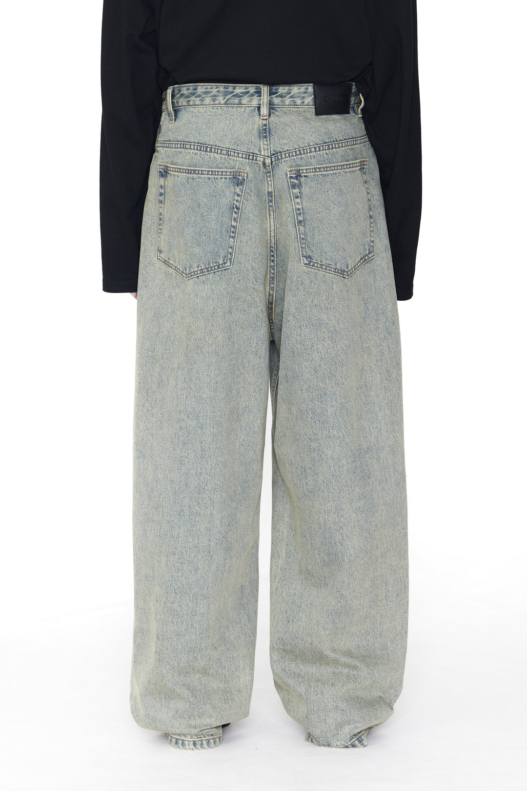 CODA / Indigo Acid Washed Distressed Extended Cut Luft Jeans