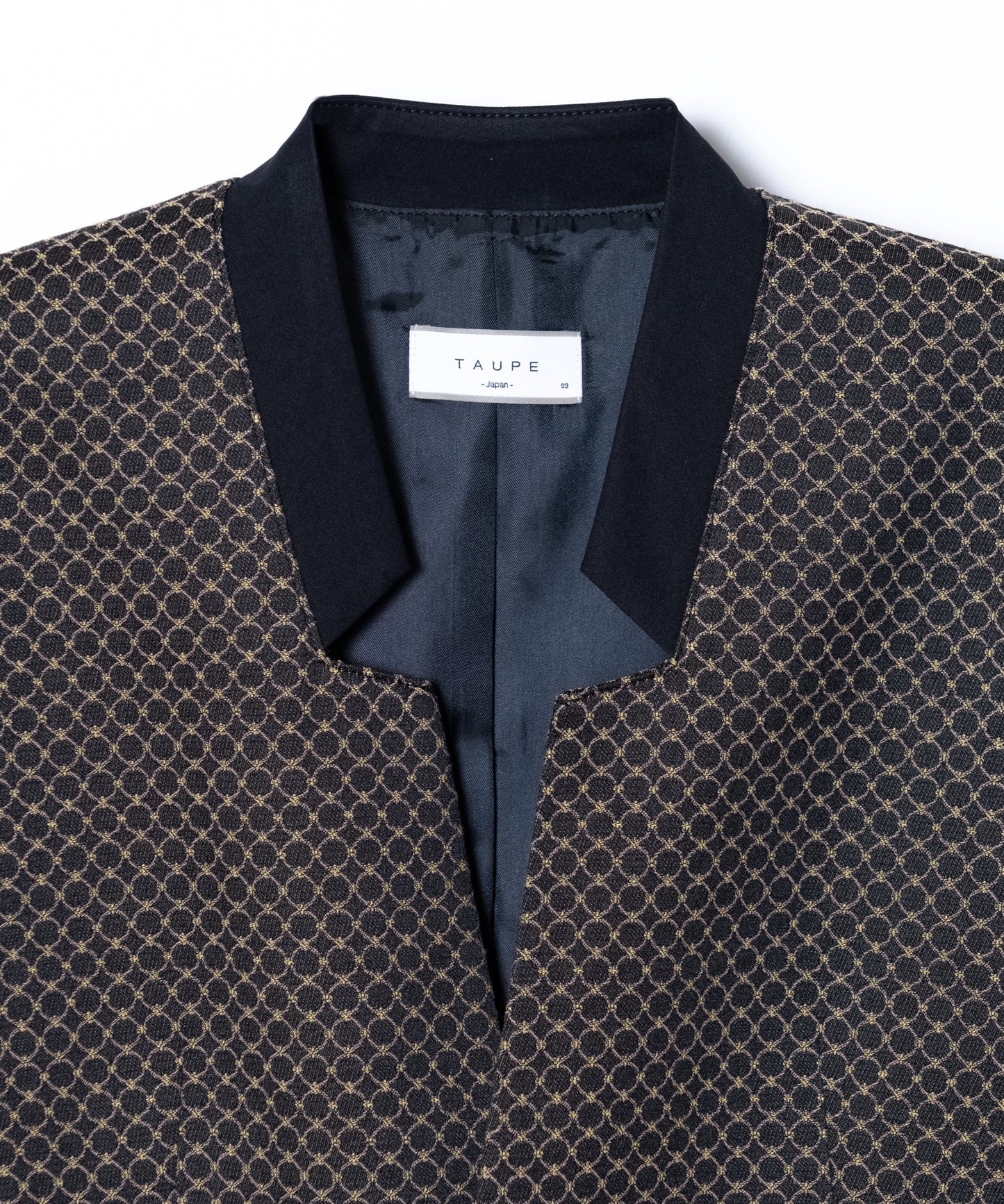 TAUPE / Circle JQ Notched Vest