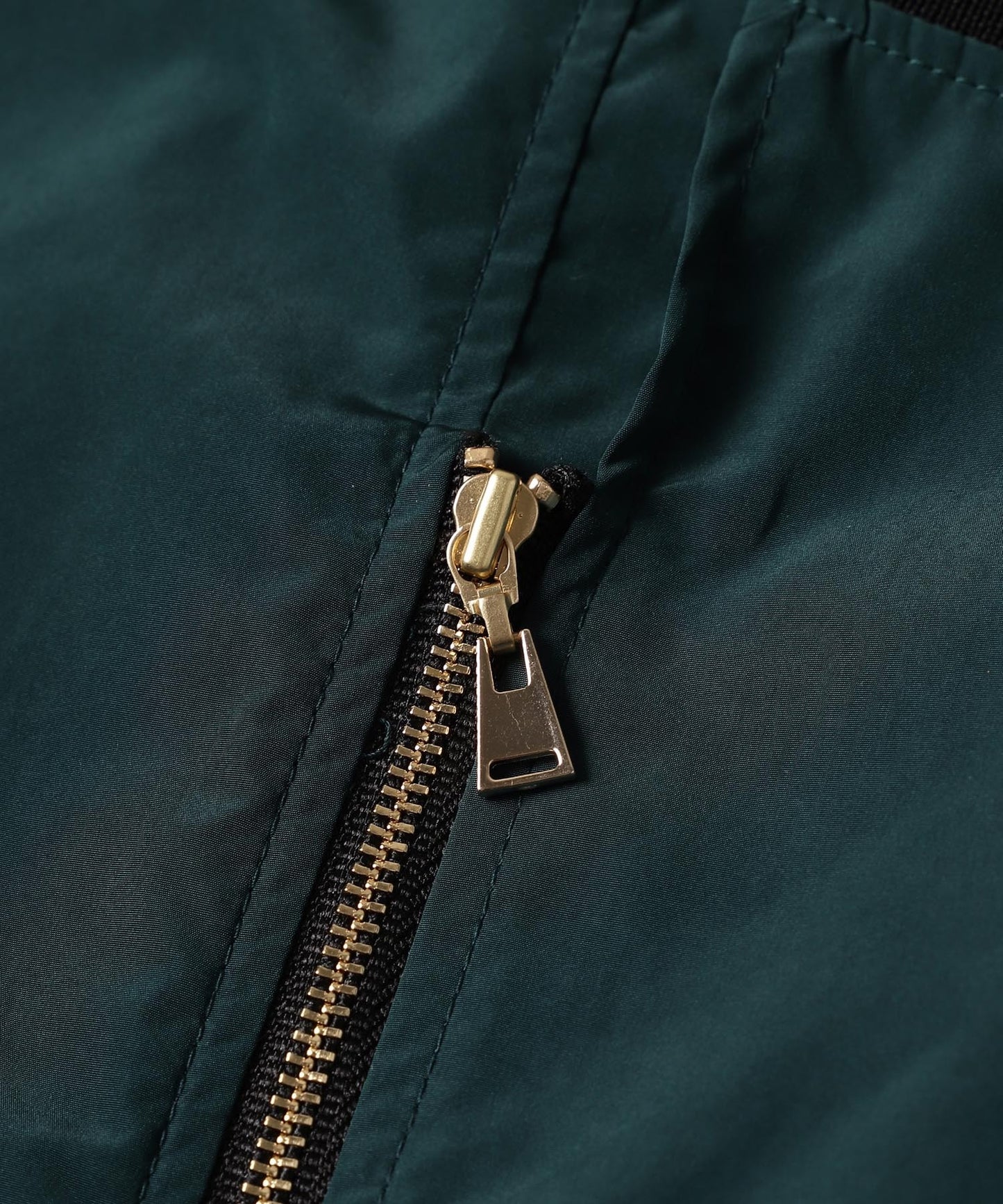 CULLNI / Front ZIP Taffeta Tee