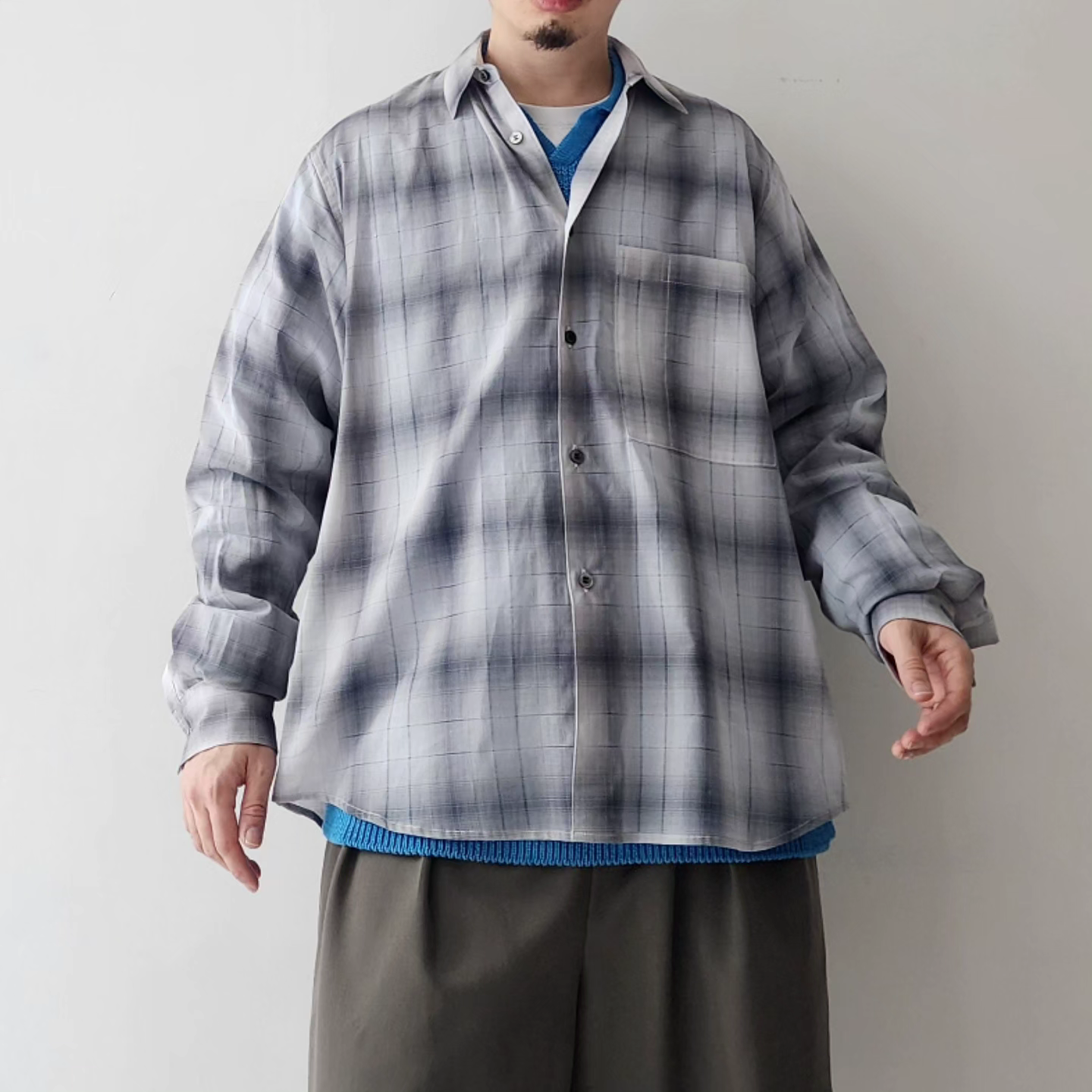FACTOTUM / Voil Cotton Round Hem Shirt