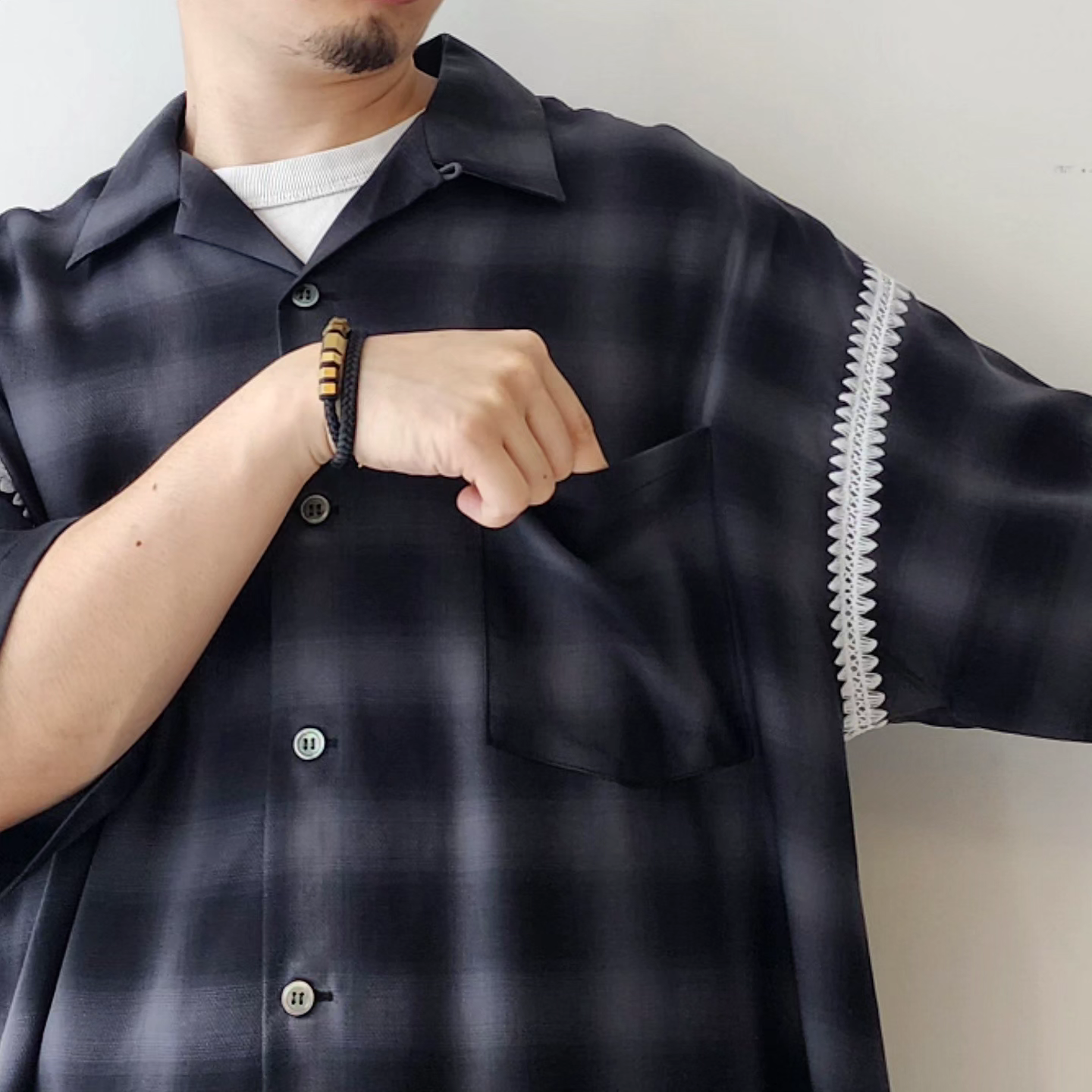 DISCOVERED / Ombre Wide Open Collar Shirts