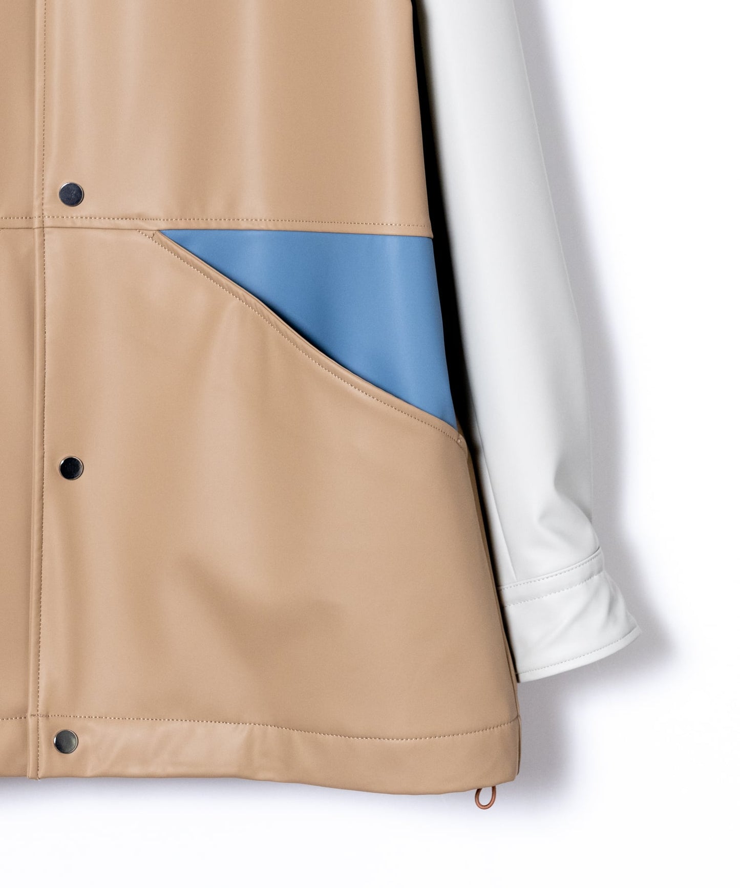 TAUPE / Laminate Blocking Coach Jacket