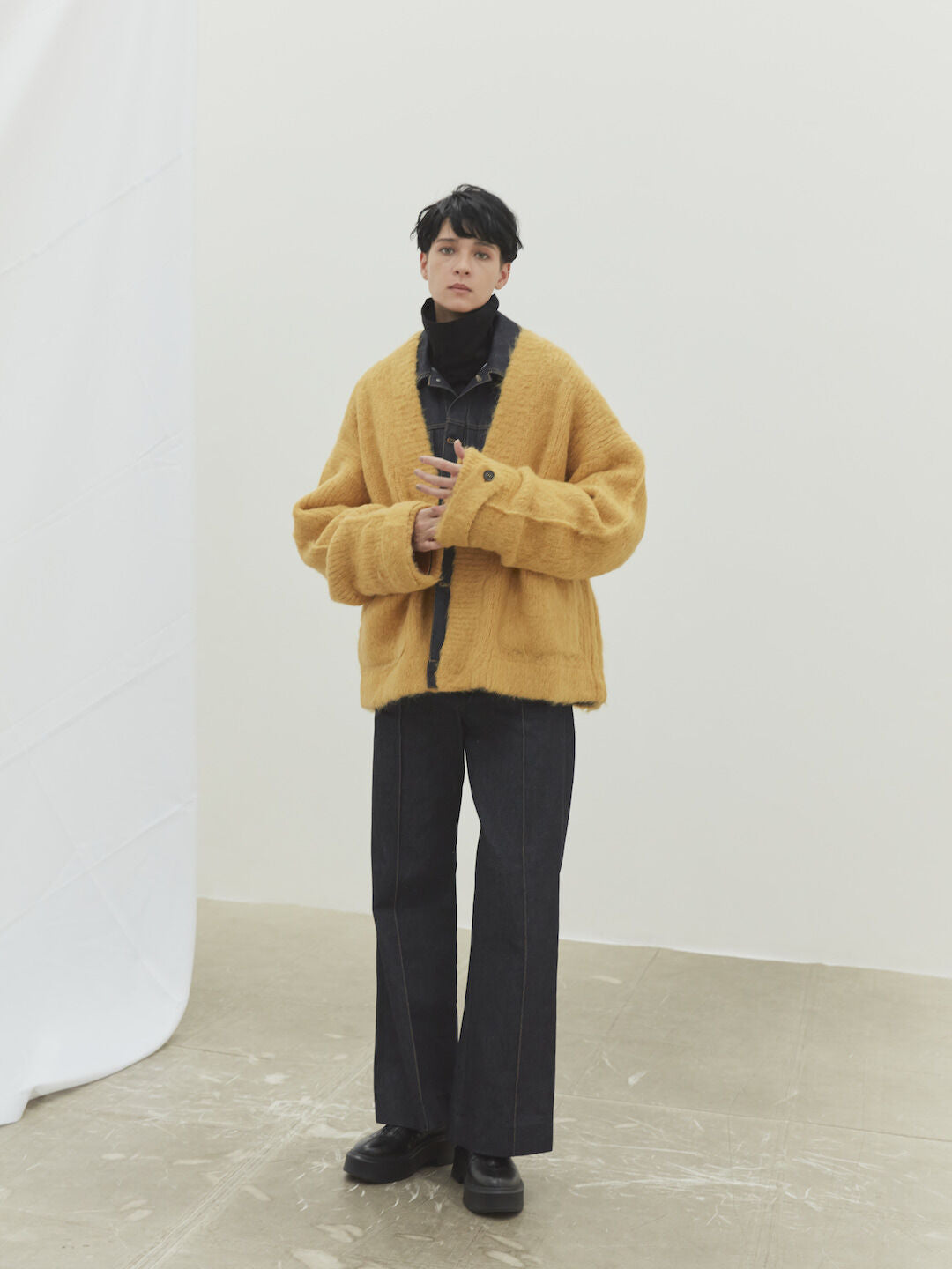 Alpaca Wool Vneck Cardigan (Mustard)