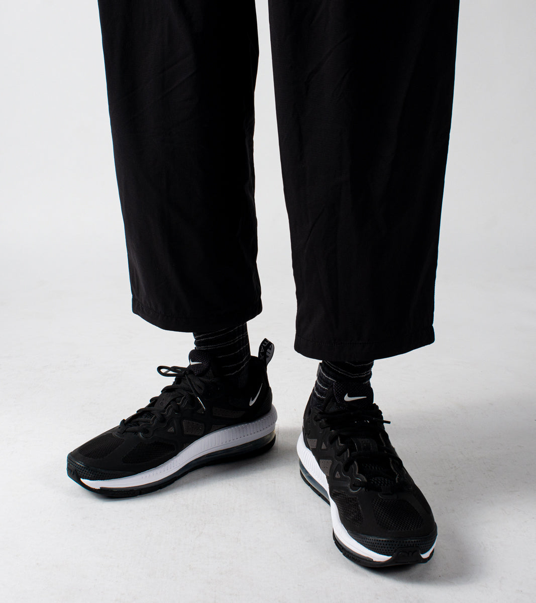 WK.P-02 (Dark Grey)