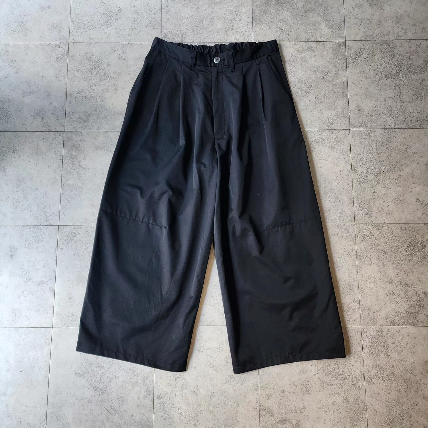 TREE AND BRANCH / Ex. Wide Tuck Pants