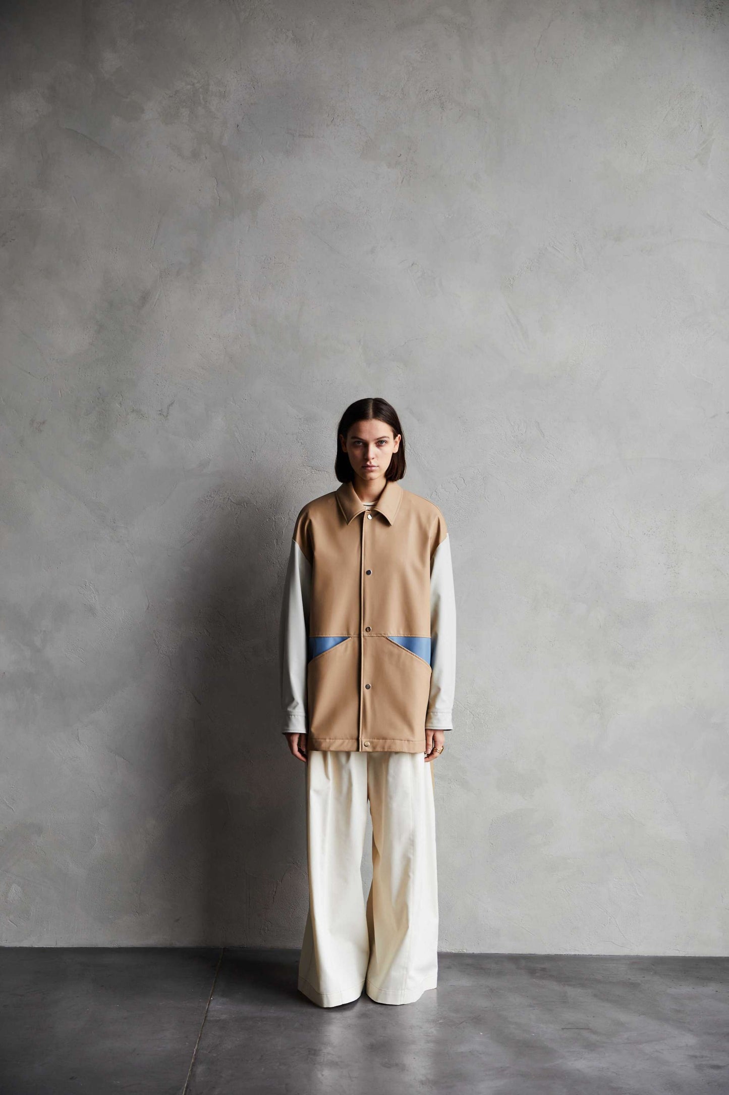 TAUPE / Laminate Blocking Coach Jacket