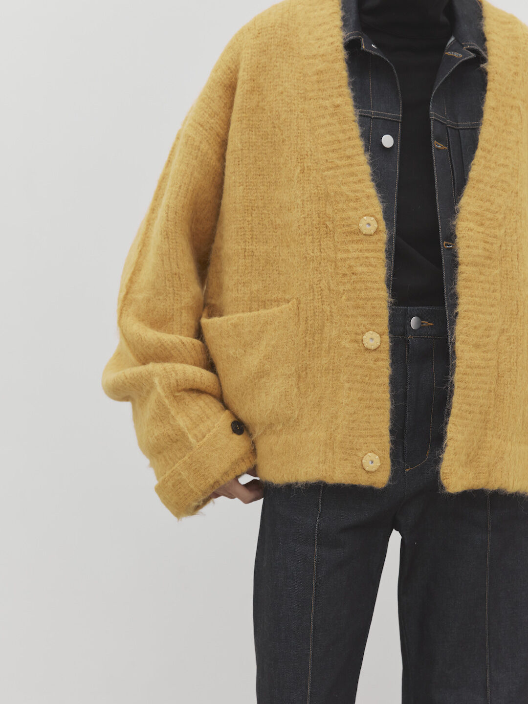 Alpaca Wool Vneck Cardigan (Mustard)