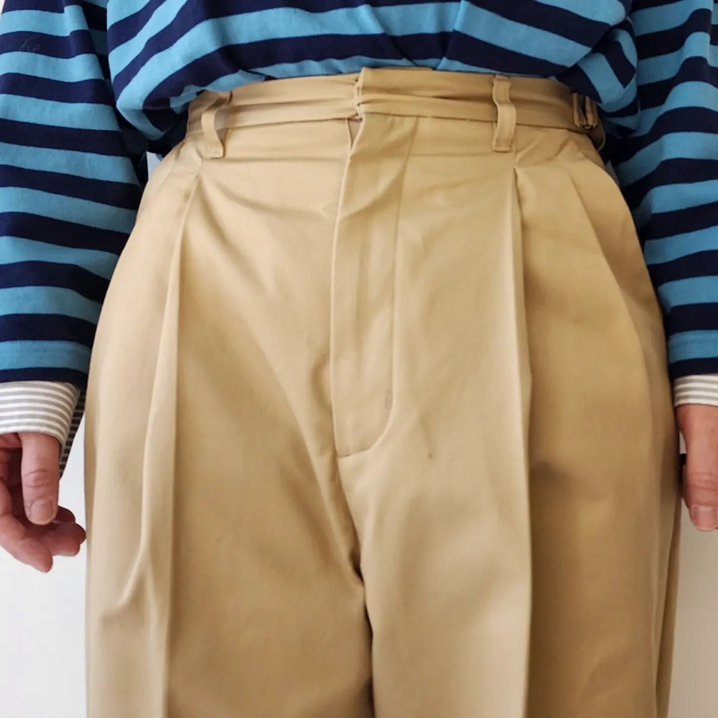 Epiping Tuck Wide Trouser