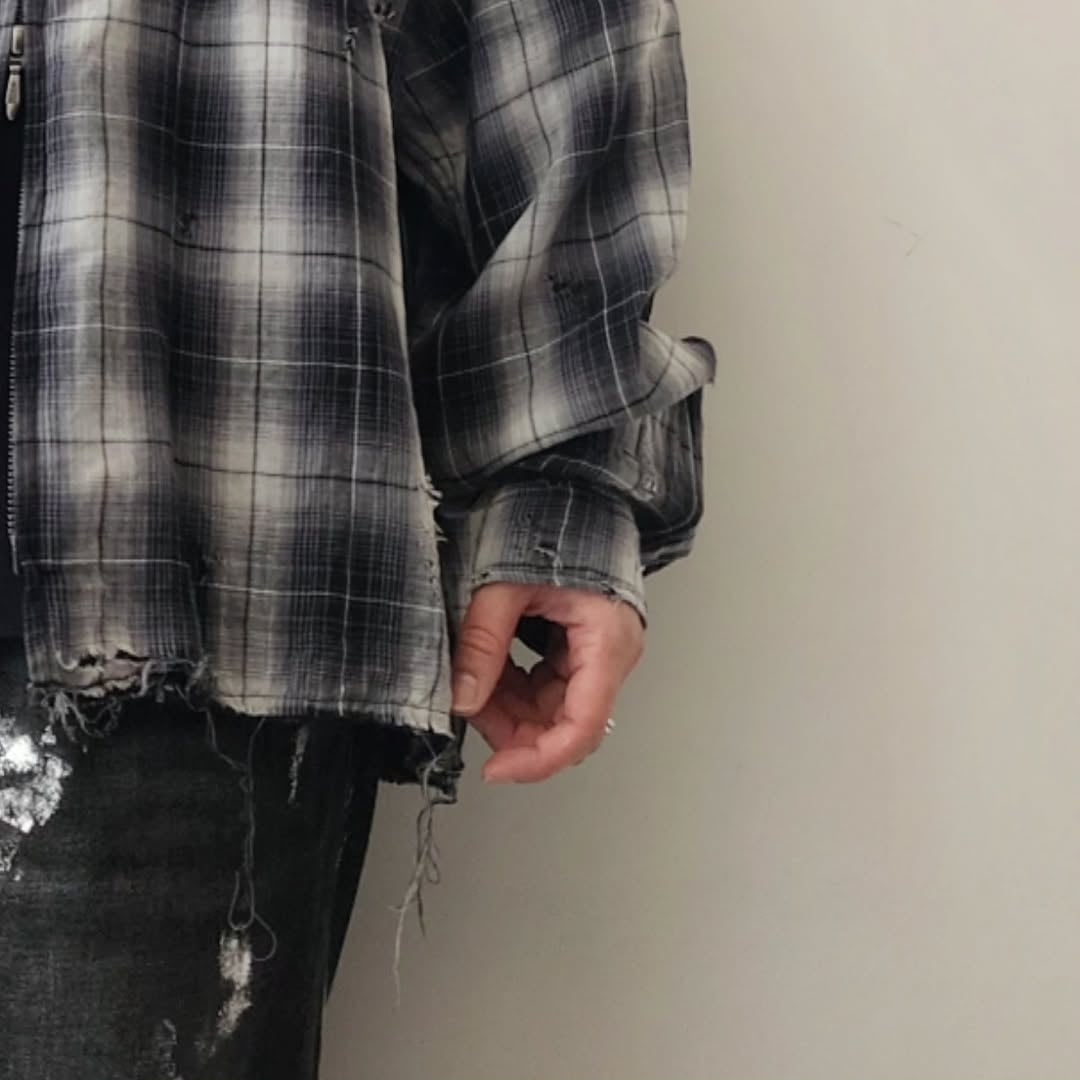 THE JEAN PIERRE / Grunge Destroy Kurt Shirt