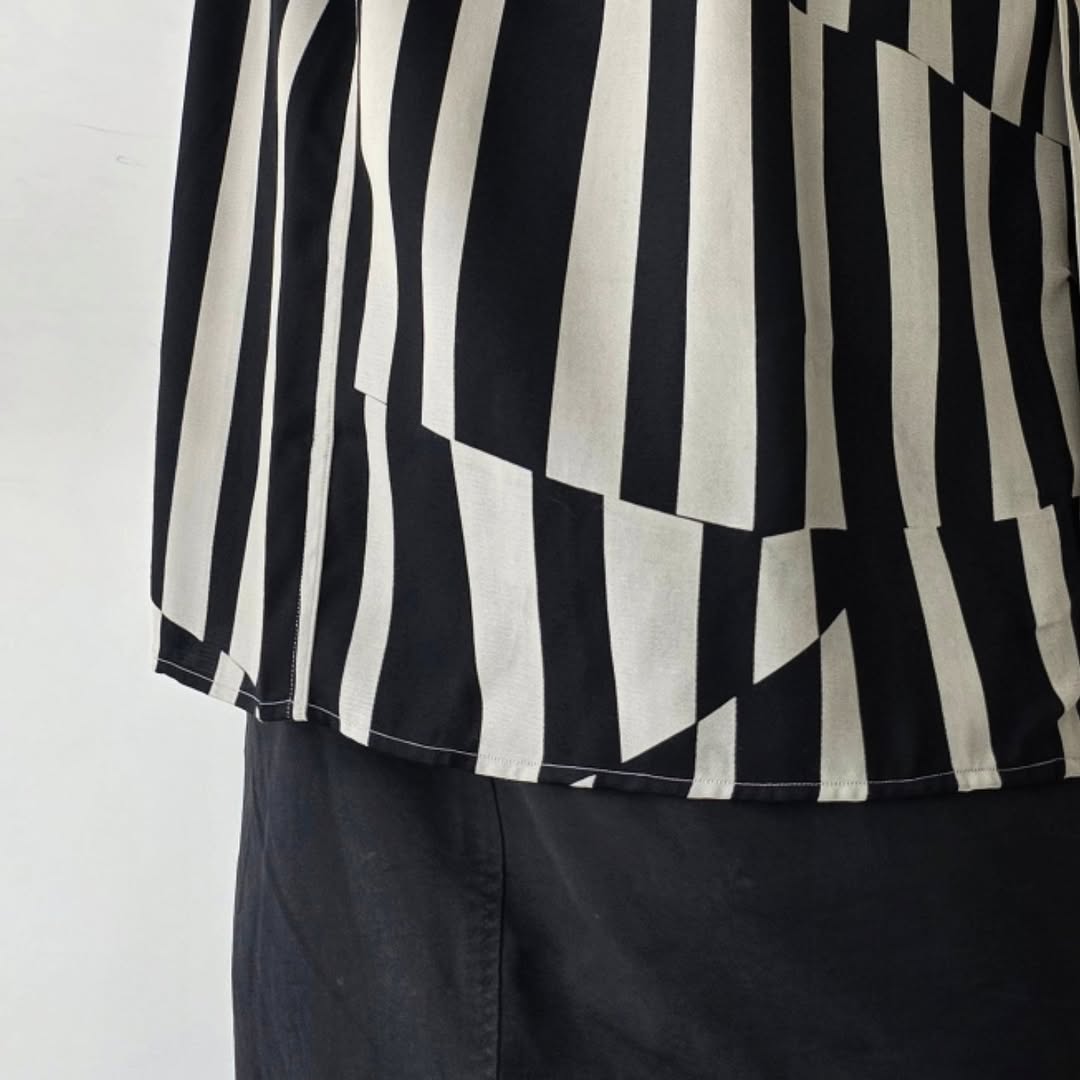 REVERBERATE / Open Collar Shirt Short Sleeve (White x Black)