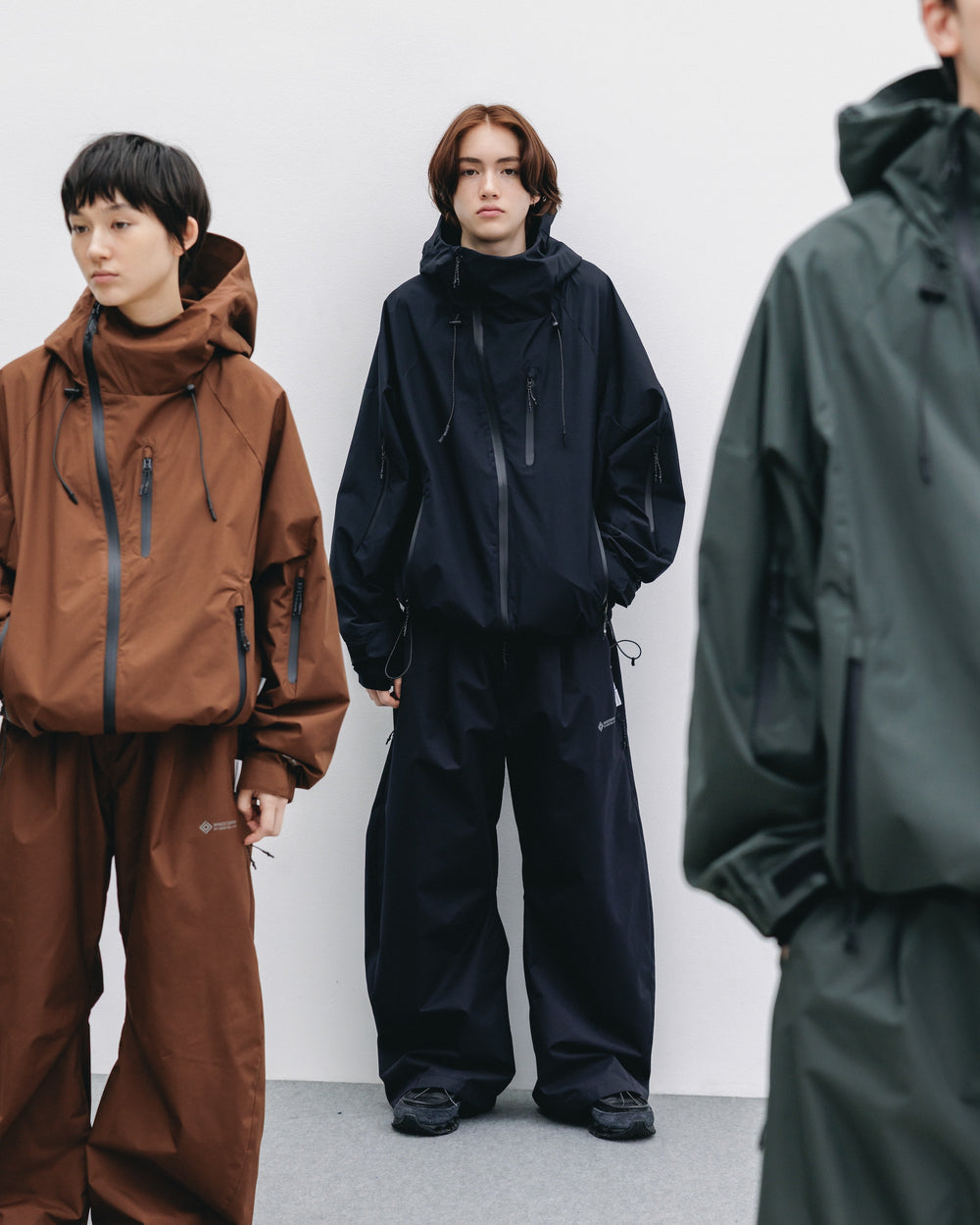 CLESSTE / +Phenix Windstopper ® By Gore-tex Labs City Mountain Jacket (Black)