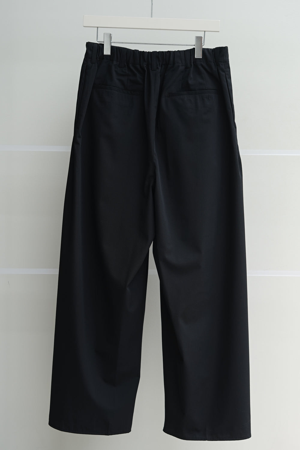 NONNOTTE / Draping Crotch Box Pleats 1Tuck Trousers