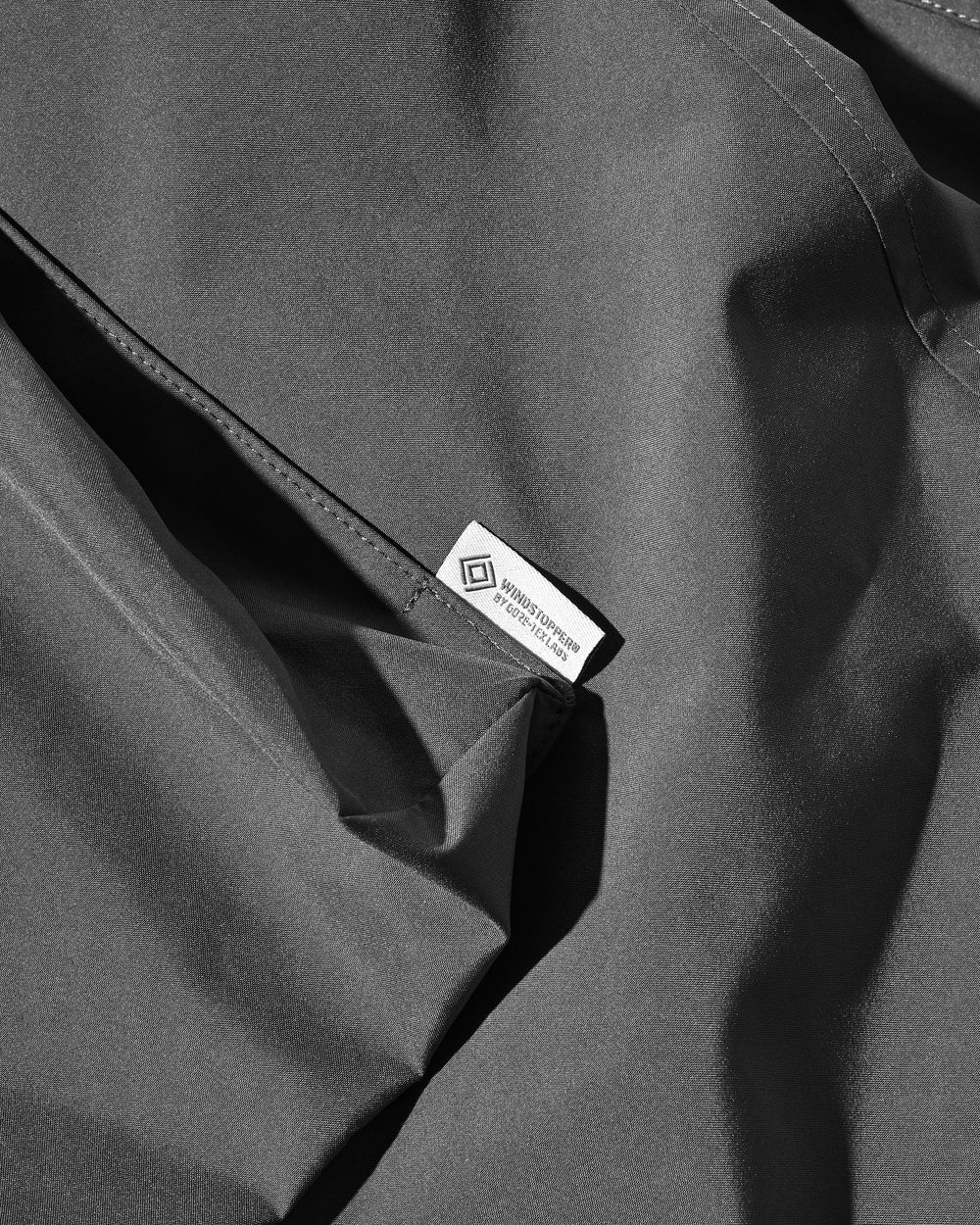 CLESSTE / +Phenix Windstopper® By Gore-Tex Labs Detachable Wading Shirt Jacket (Graphite Gray)