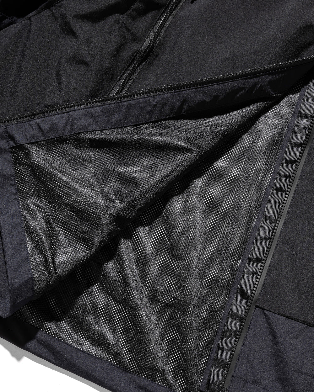 CLESSTE / +Phenix Windstopper® By Gore-Tex Labs City Military Jacket