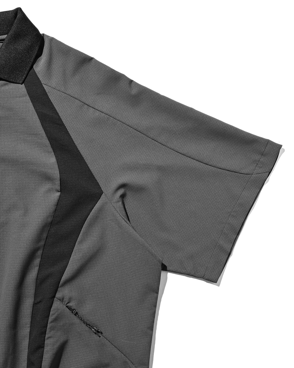 CLESSTE / DotAir® Active City Game Shirt (Gray x Black)