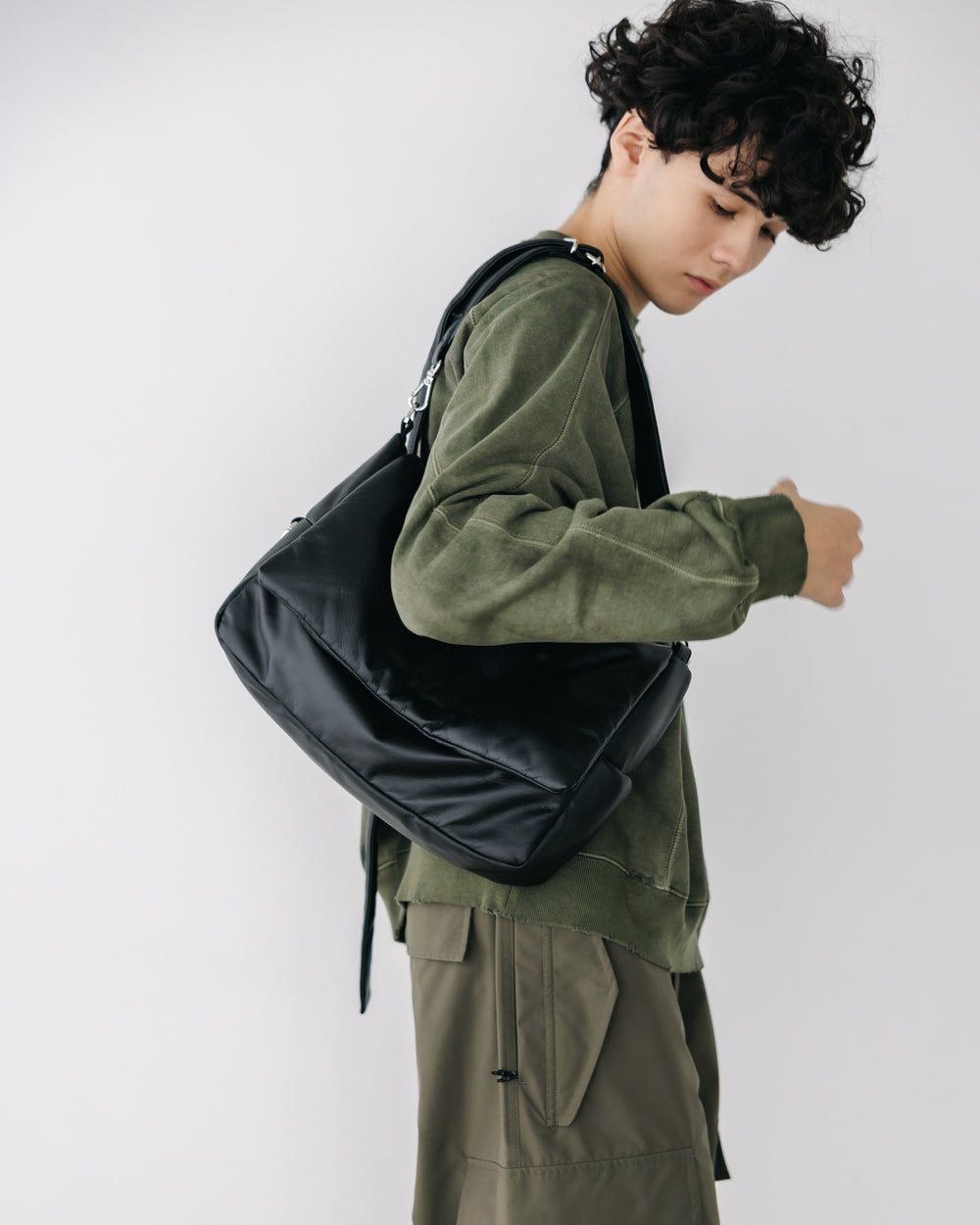 CLESSTE / Leather Padded Flap Holiday Bag