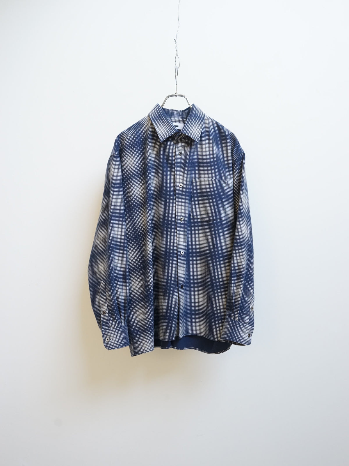 REVERBERATE / Flannel Shirt (Navy x White)