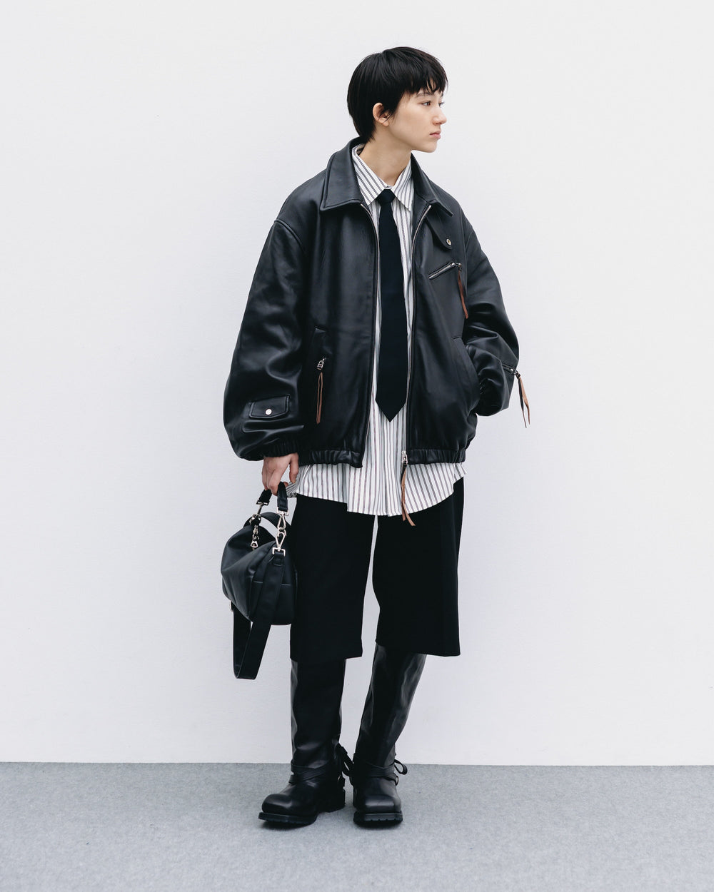 CLESSTE / Leather Day Off Bag Mini (Black)