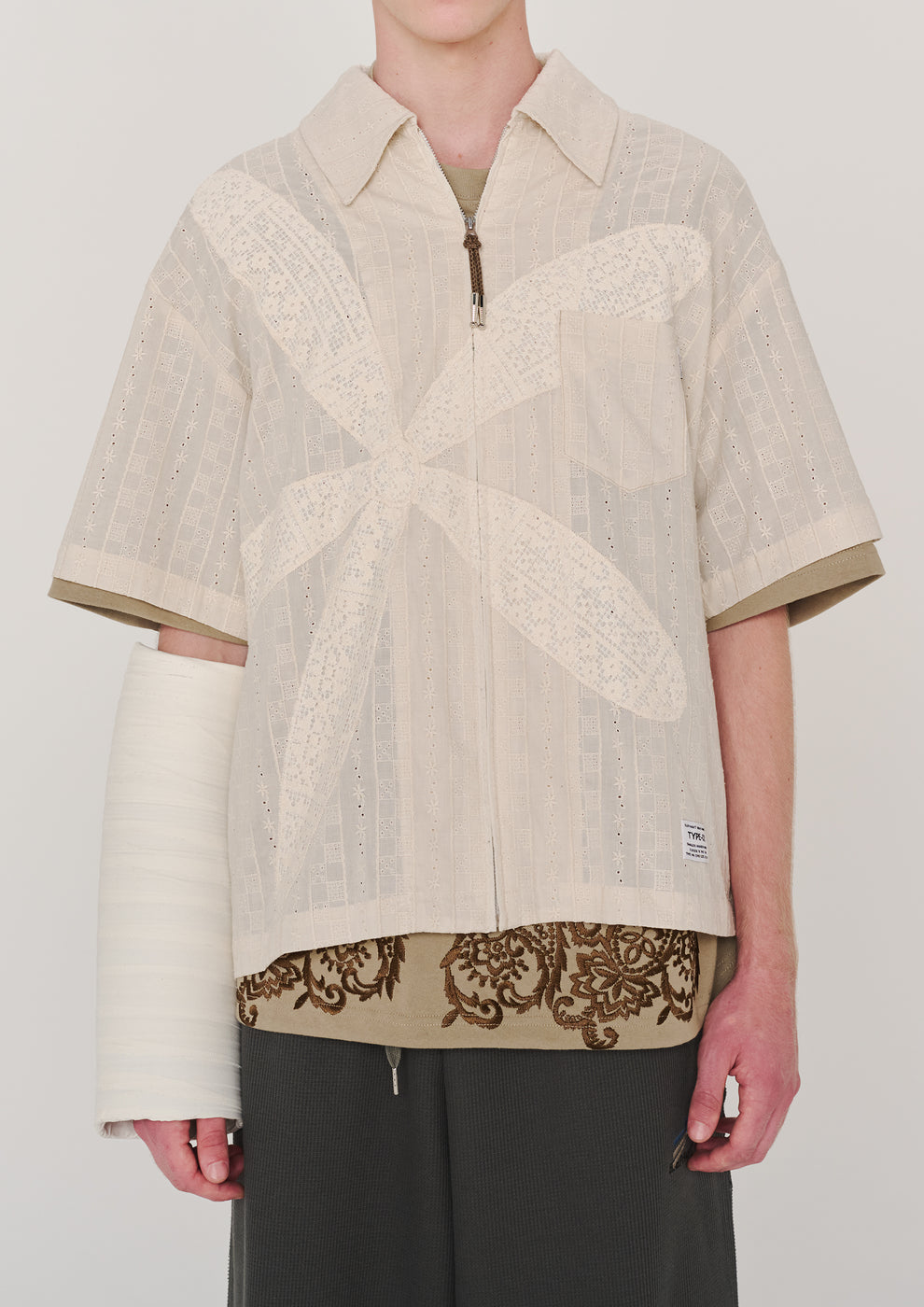 ELEPHANT TRIBAL FABRICS / Odd Flower Zip Shirt (Off White)
