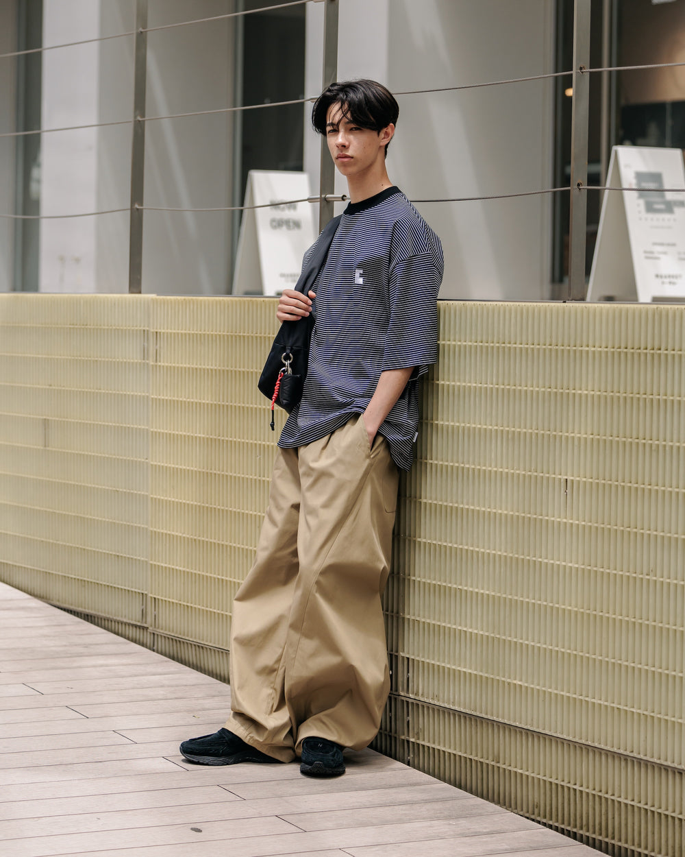 CLESSTE / 'C' Striped Massive T-Shirt With Drawstrings (Black x White)