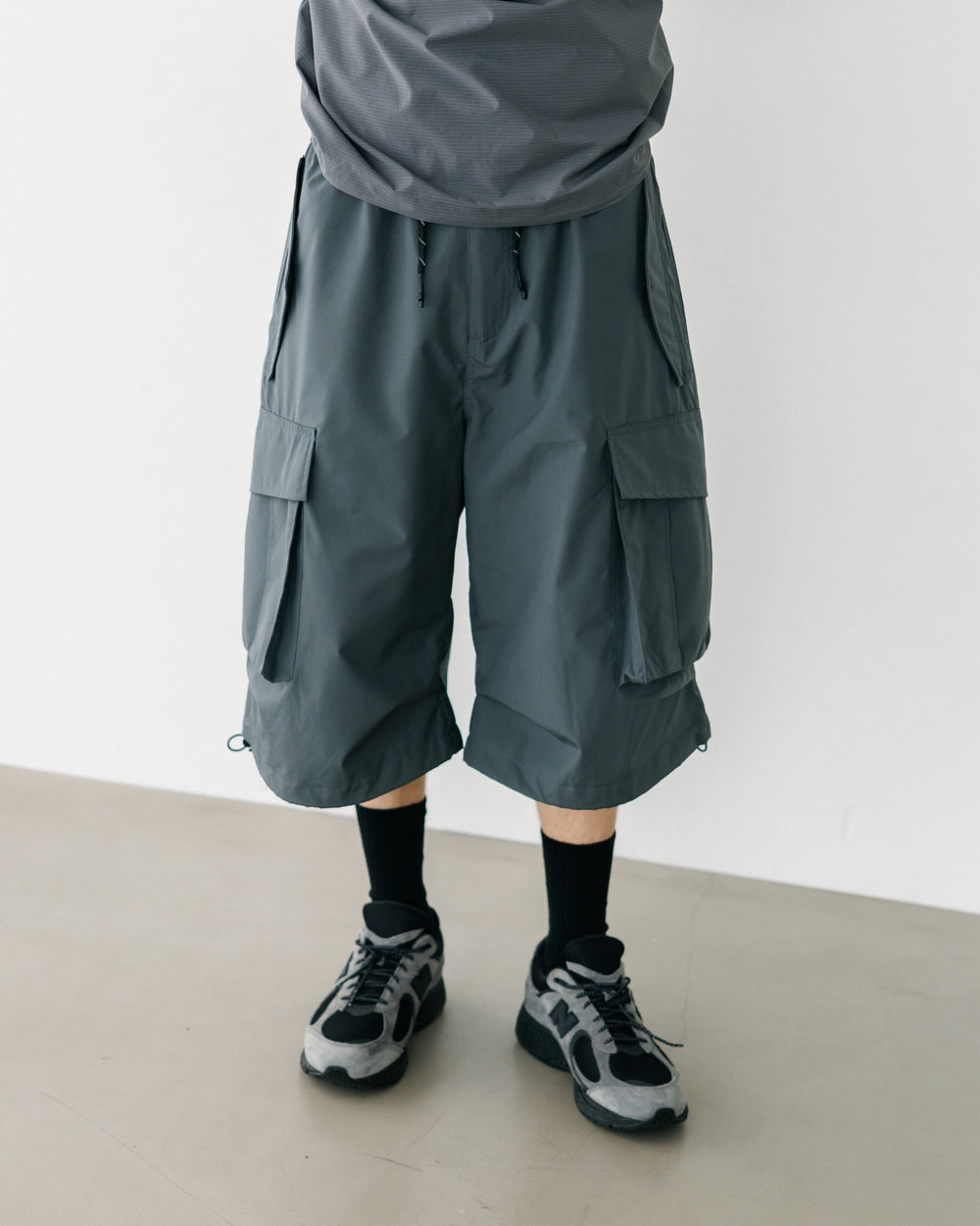 CLESSTE / +Phenix Windstopper ® By Gore-tex Labs City Military Half Pants 003 (Graphite Gray)