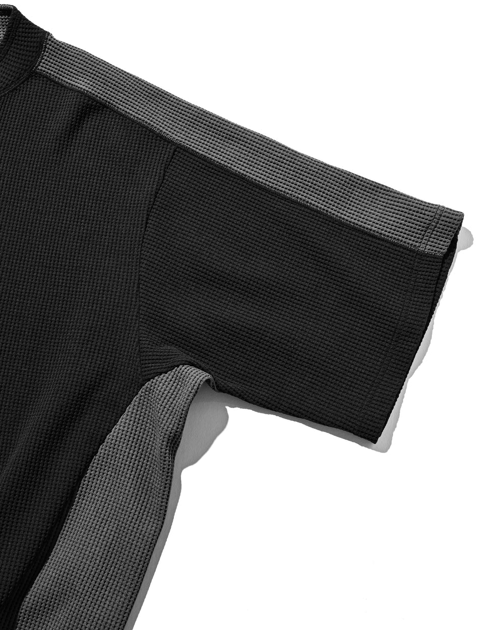 CLESSTE / City S/S Light Thermal Pullover (Black x Gray)