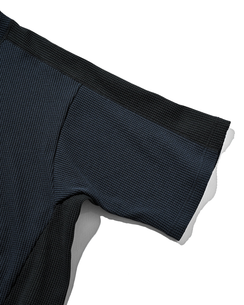 CLESSTE / City S/S Light Thermal Pullover (Navy x Black)