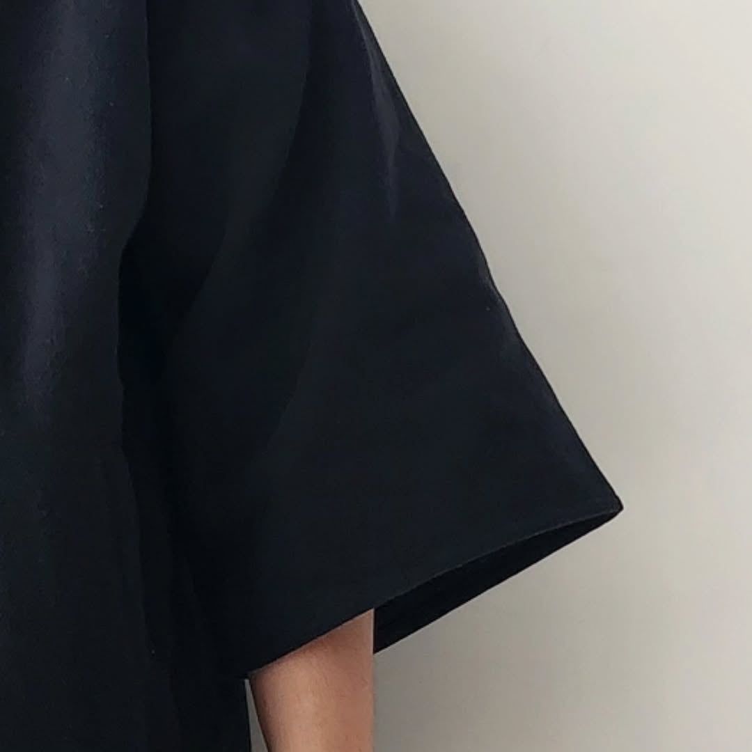 MERELY MADE / Black Merely Dobby Cotton Raglan Cape Shirts