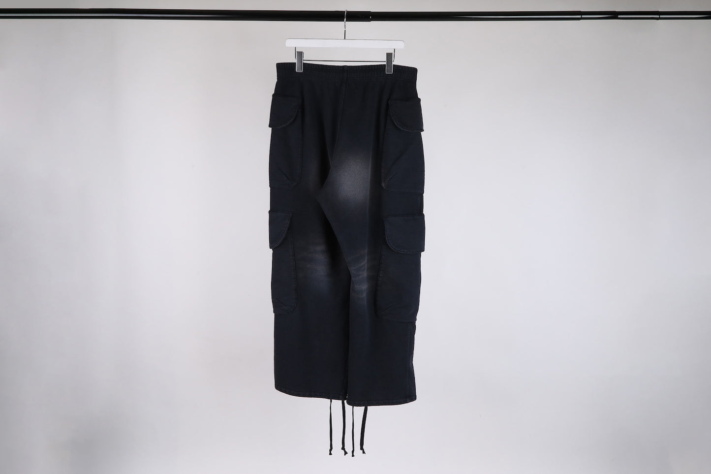 DISCOVERED / Army Cargo Sweat Pants (Black)