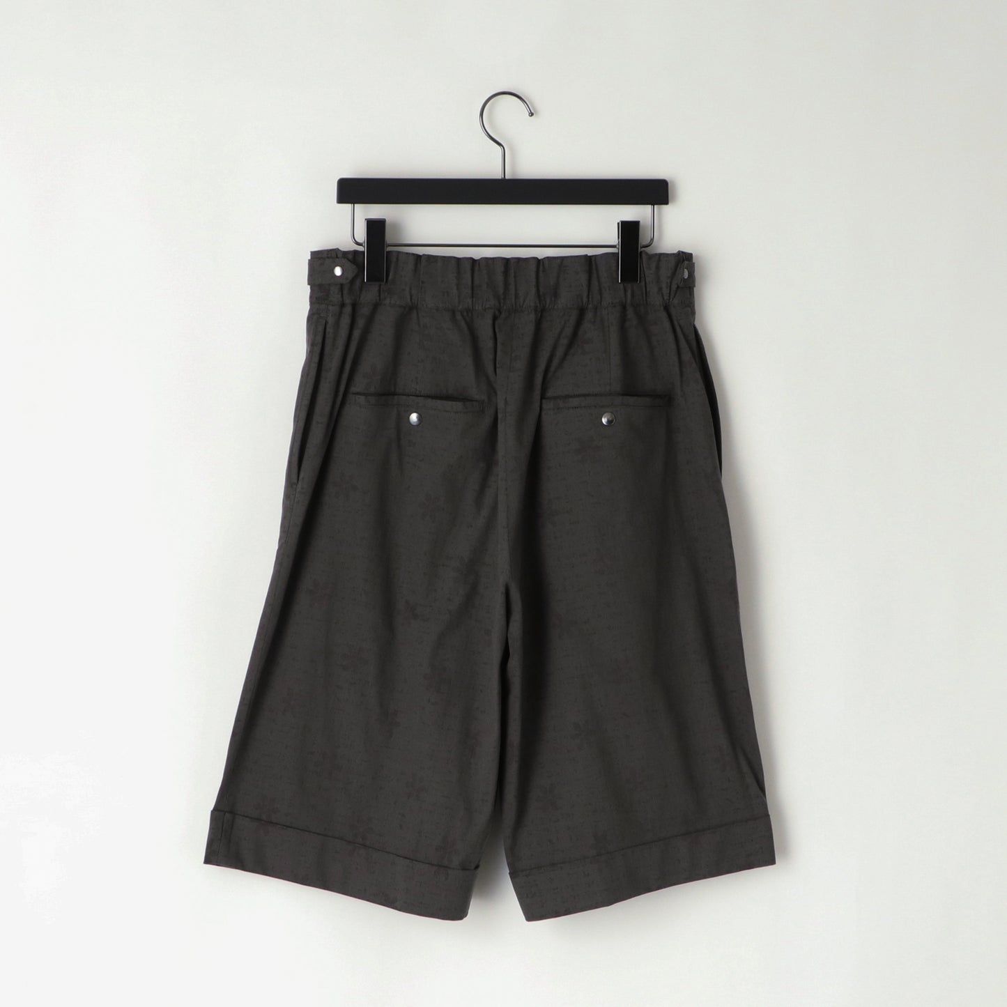 KANEMASA PHIL / 46G Opal Print Gurkha Shorts (Charcoal Print)