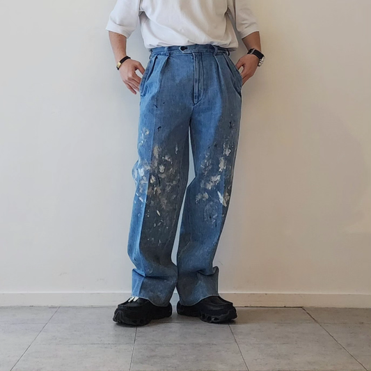 INTERIM / Milk Paint Used Black Denim 2-Tuck Straight Slacks )