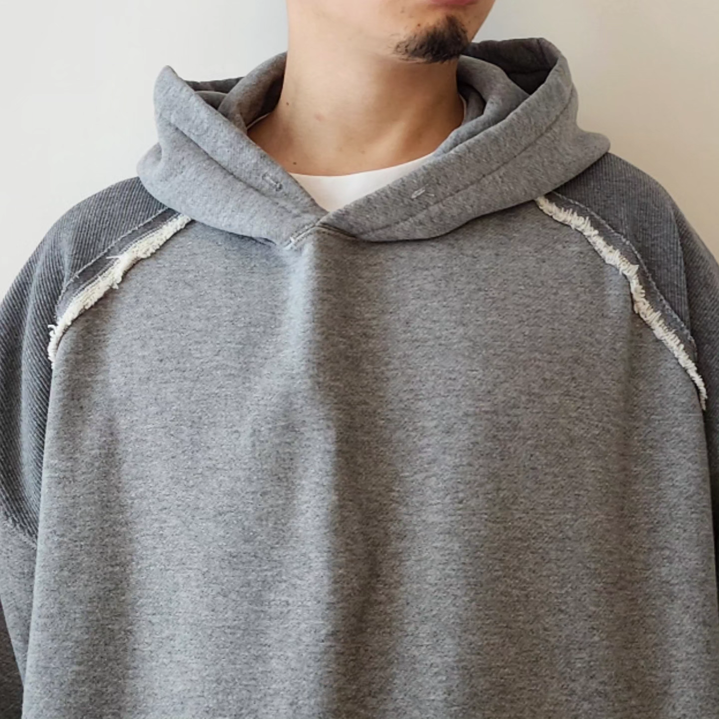 WELLDER / Cut Off Hooded