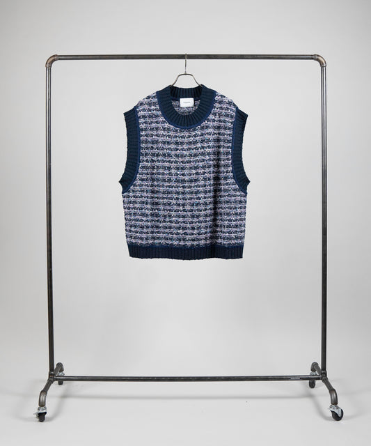 Tuck Tweed VS