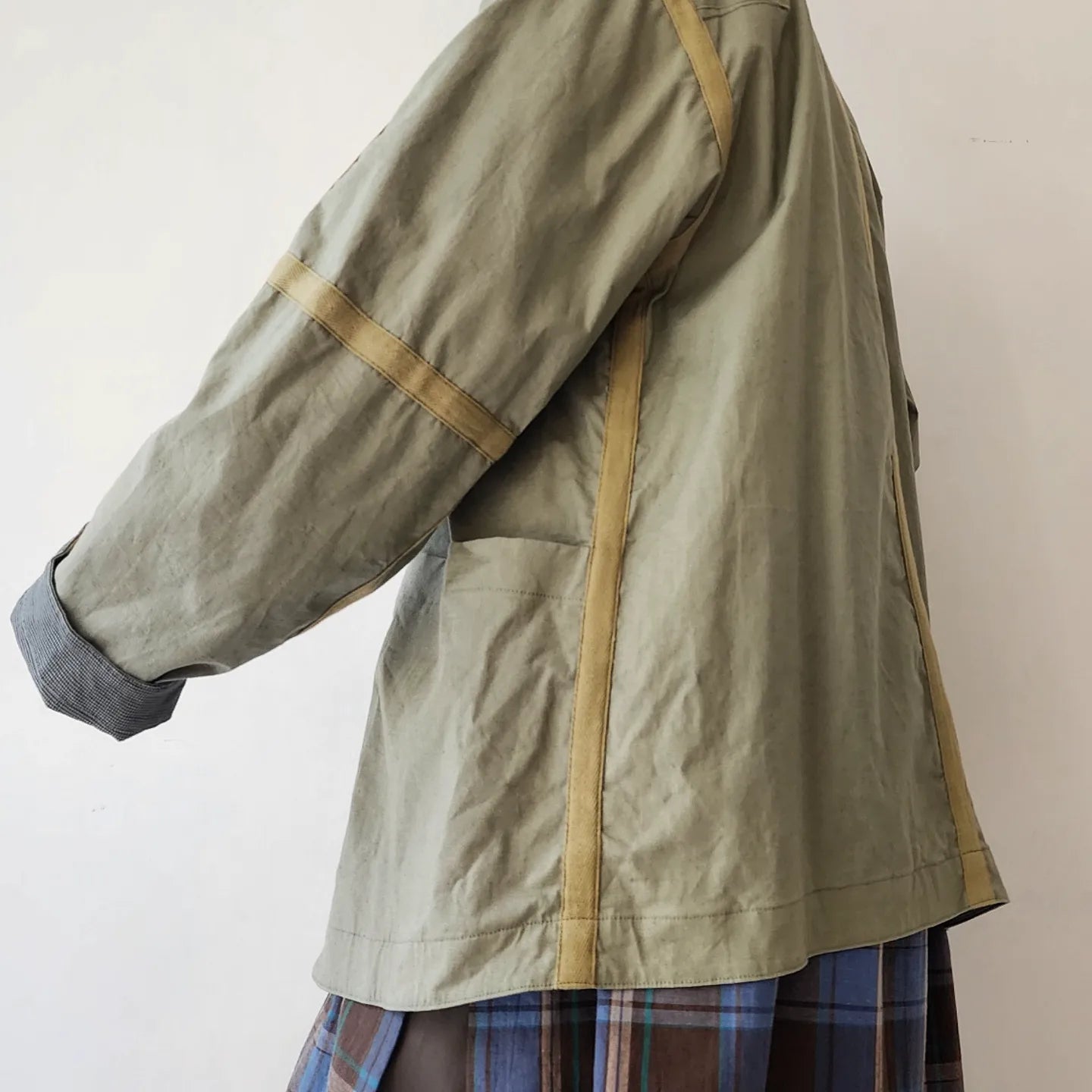Linen*Cotton Stretch Cloth Reversible Seam Taping Collarless Jacket