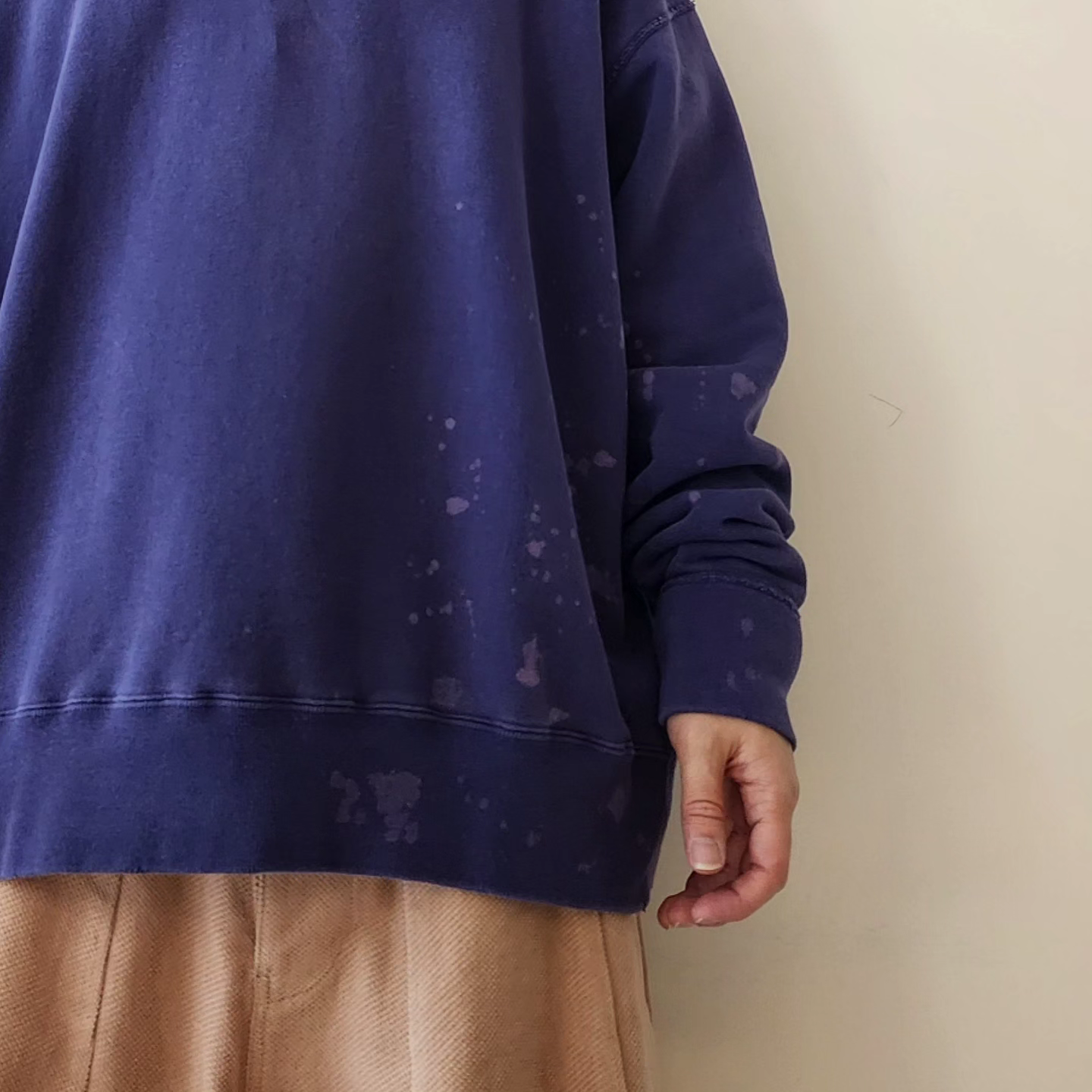 INTERIM / Bleach Hyper Big V Loop Wheel Seamless Sweat Shirt