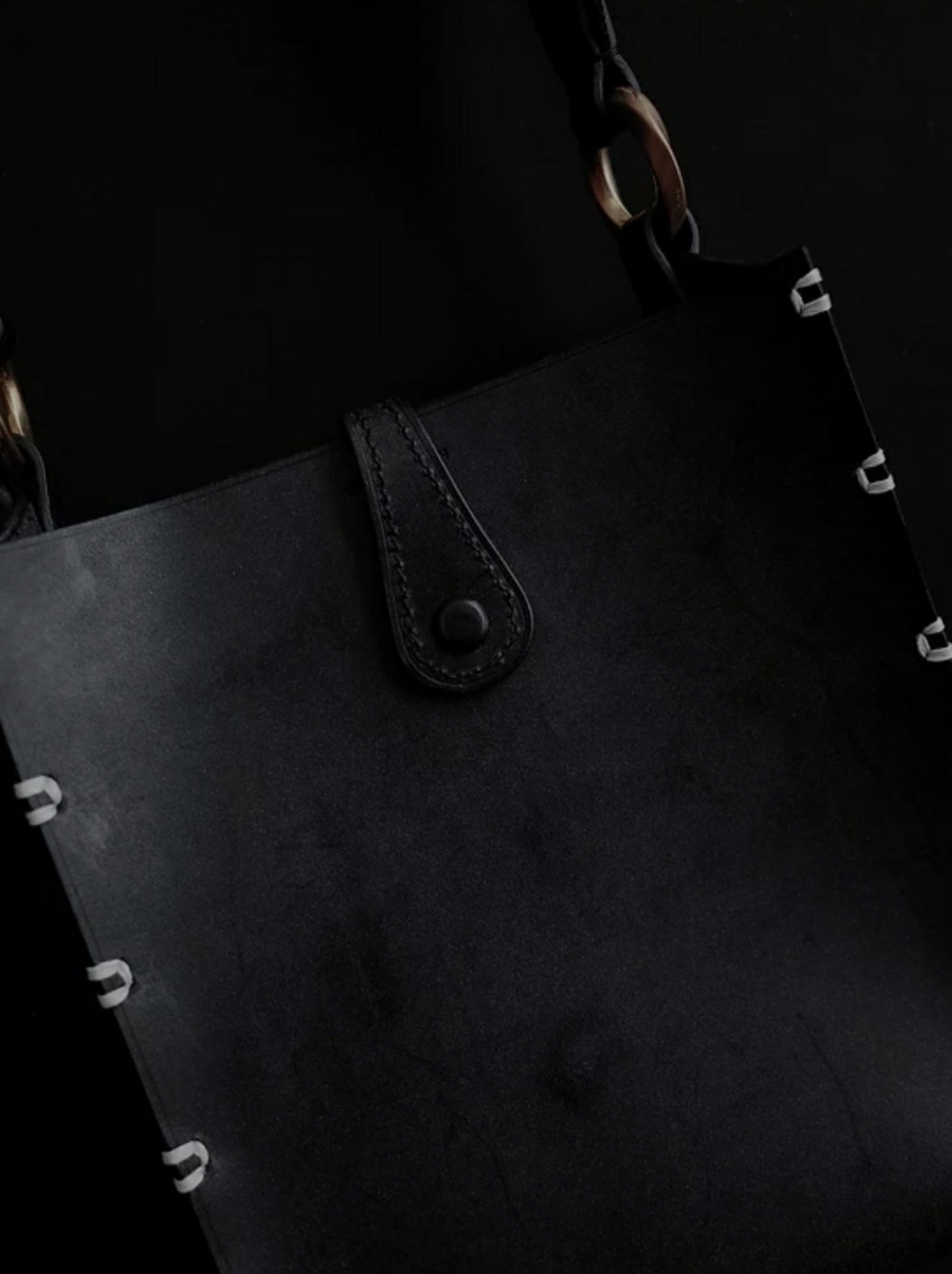 Clean Shoulder Bag