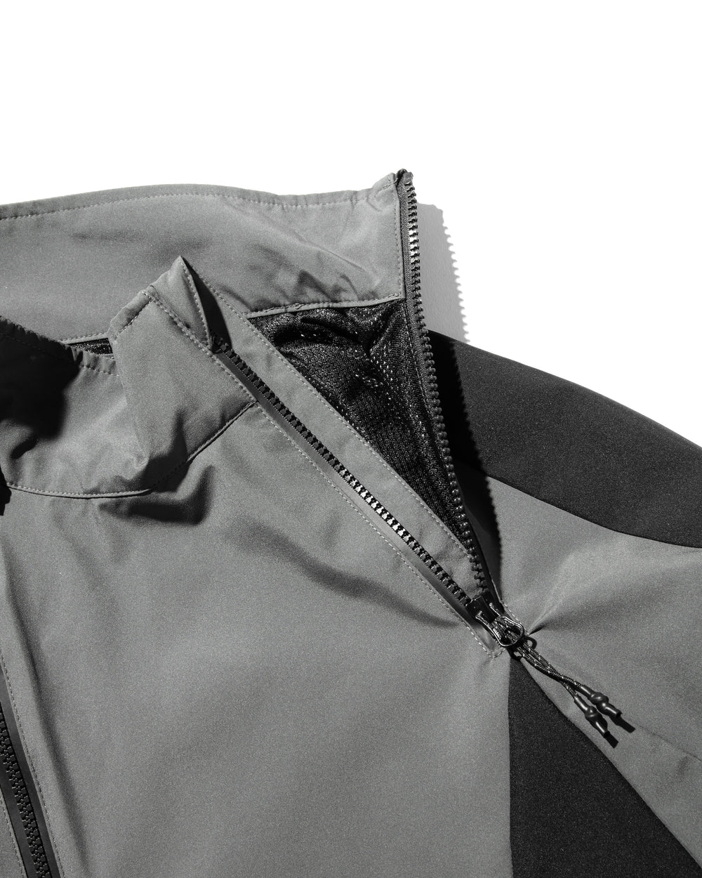 CLESSTE / +Phenix Windstopper ® By Gore-tex Labs City Sidwinder Jacket