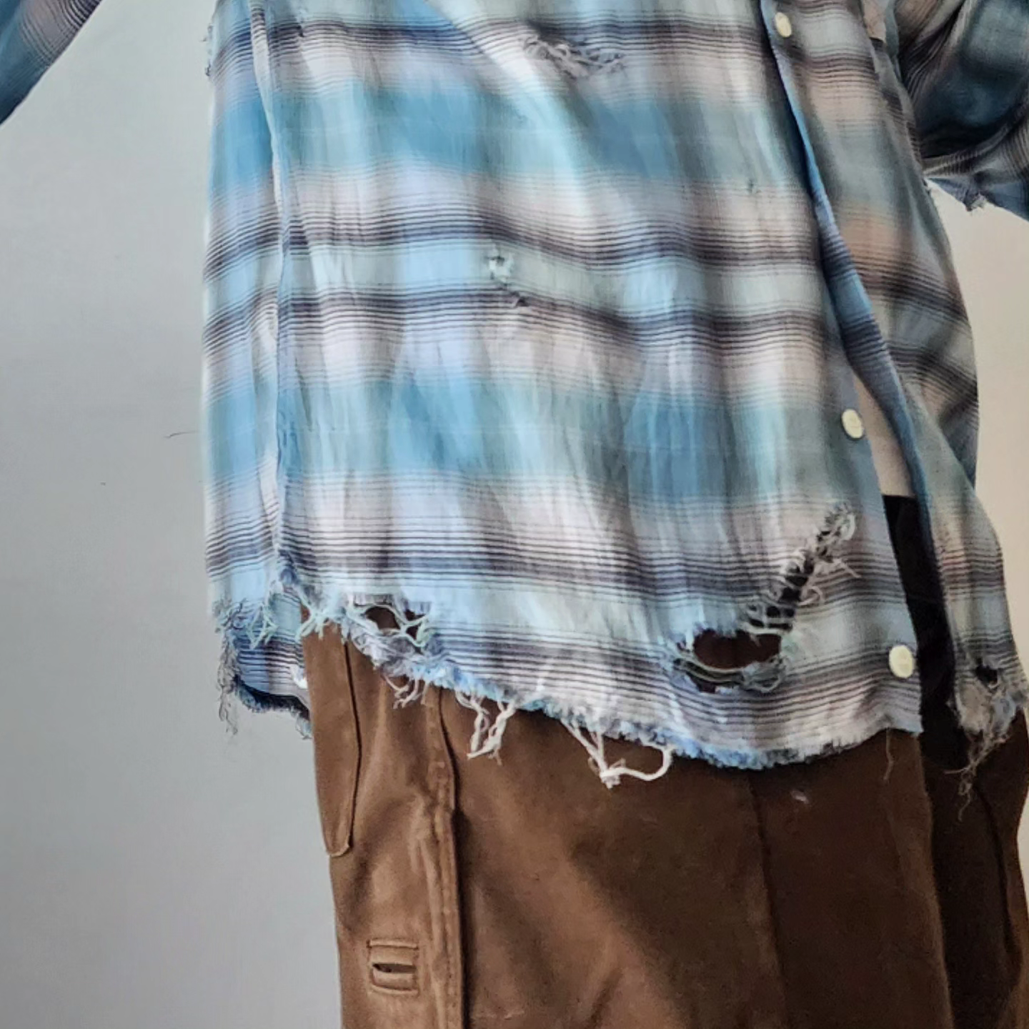 THE JEAN PIERRE / Grunge Destroy Plaid Shirt