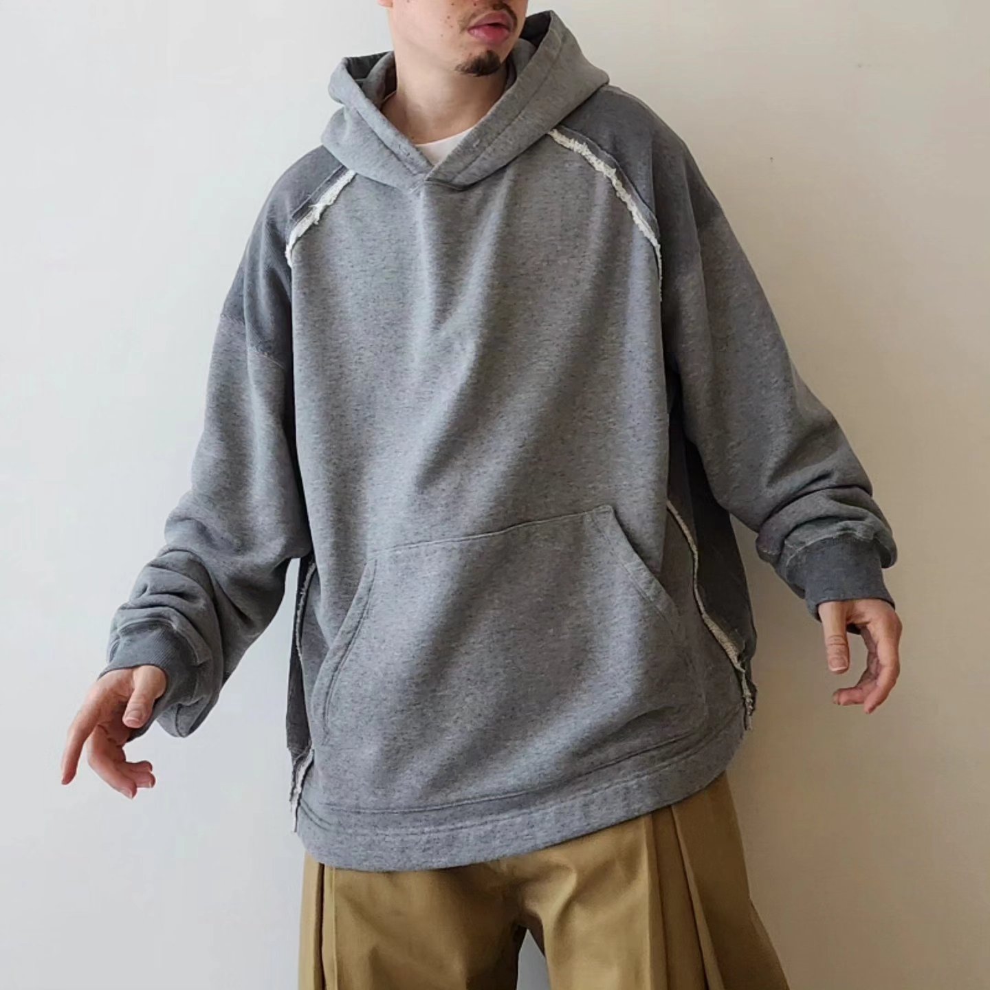 WELLDER / Cut Off Hooded