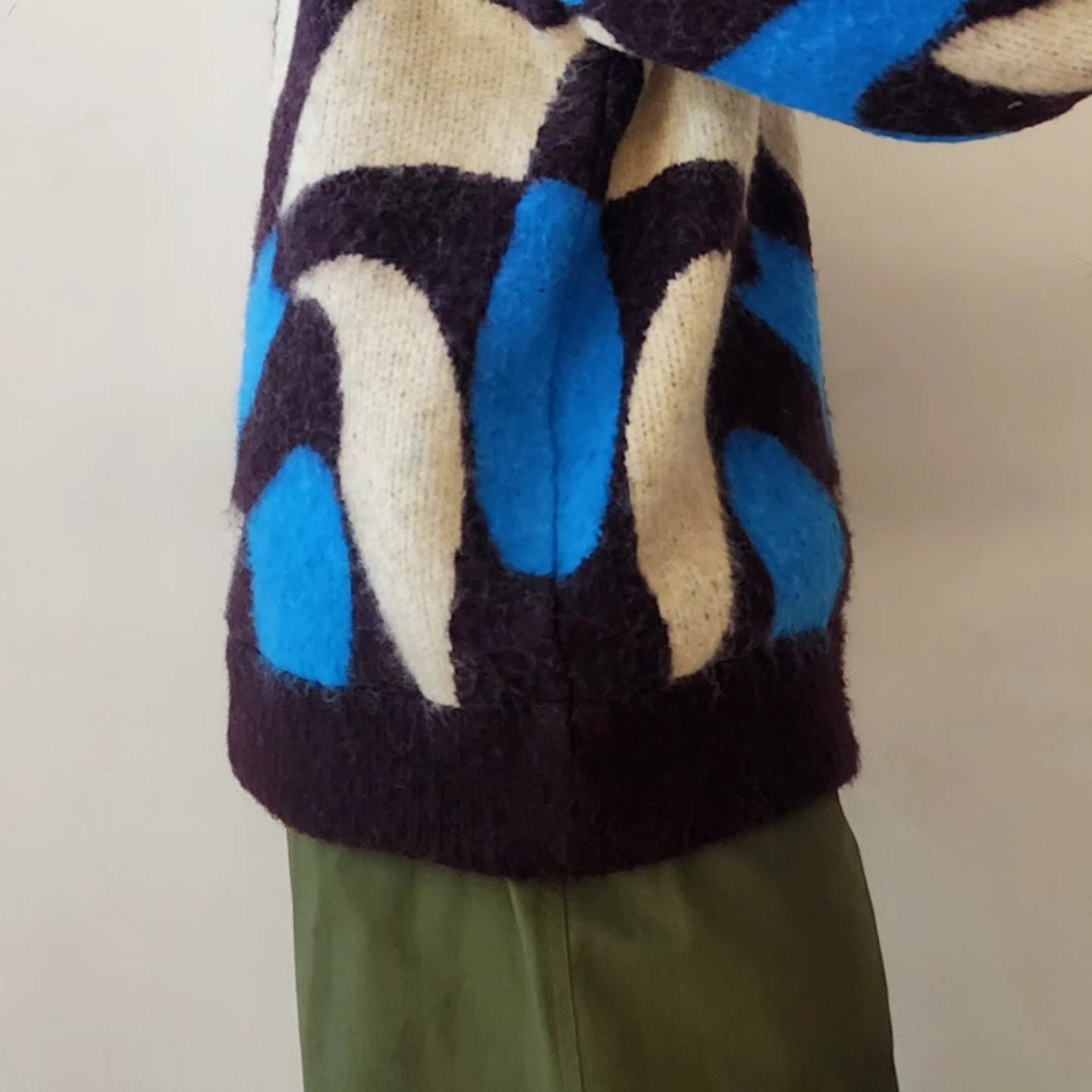TAUPE / Wavy Jq Crew Neck Knit