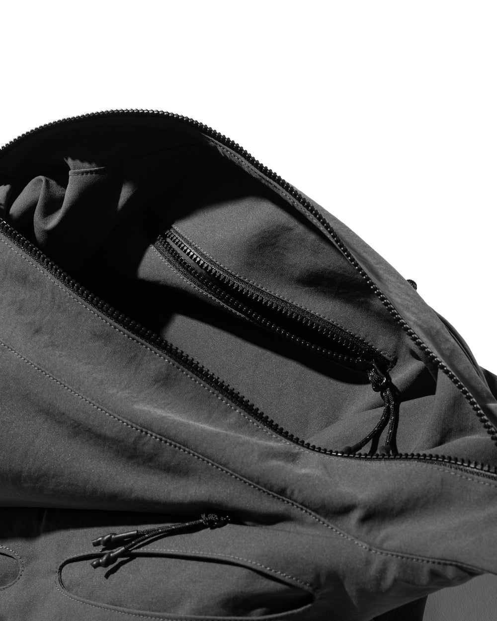 CLESSTE / Soft Shell Future Bag