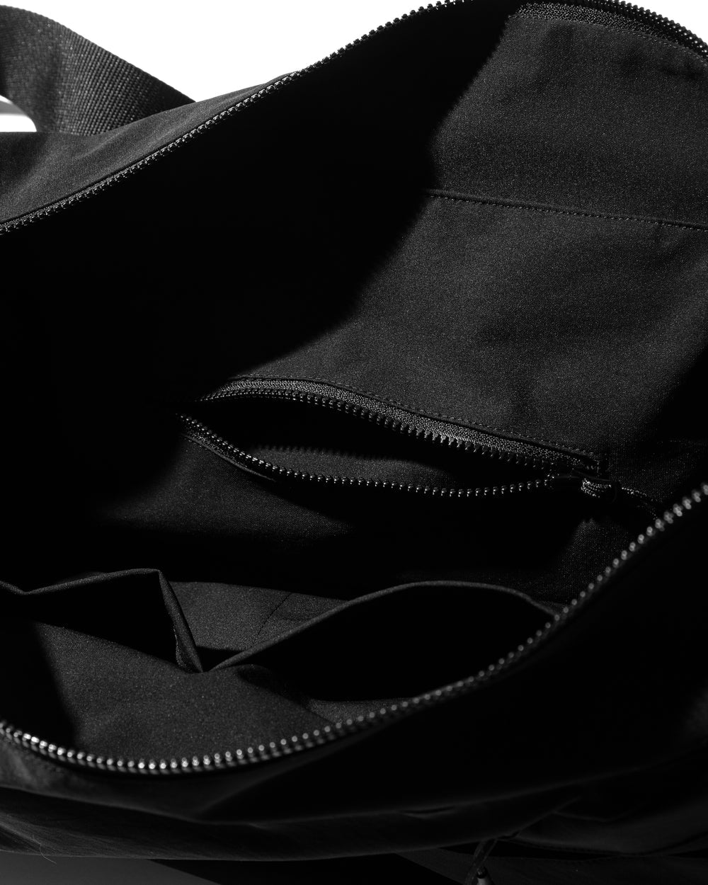 CLESSTE / Soft Shell Future Bag (Large)