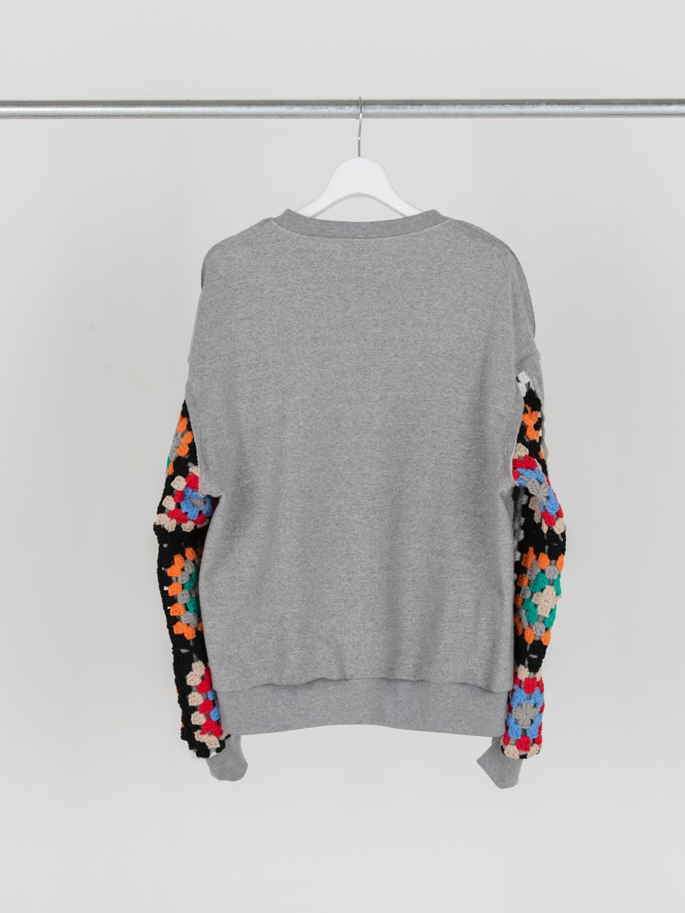 DISCOVERED / Crochet Sleeve Sweat