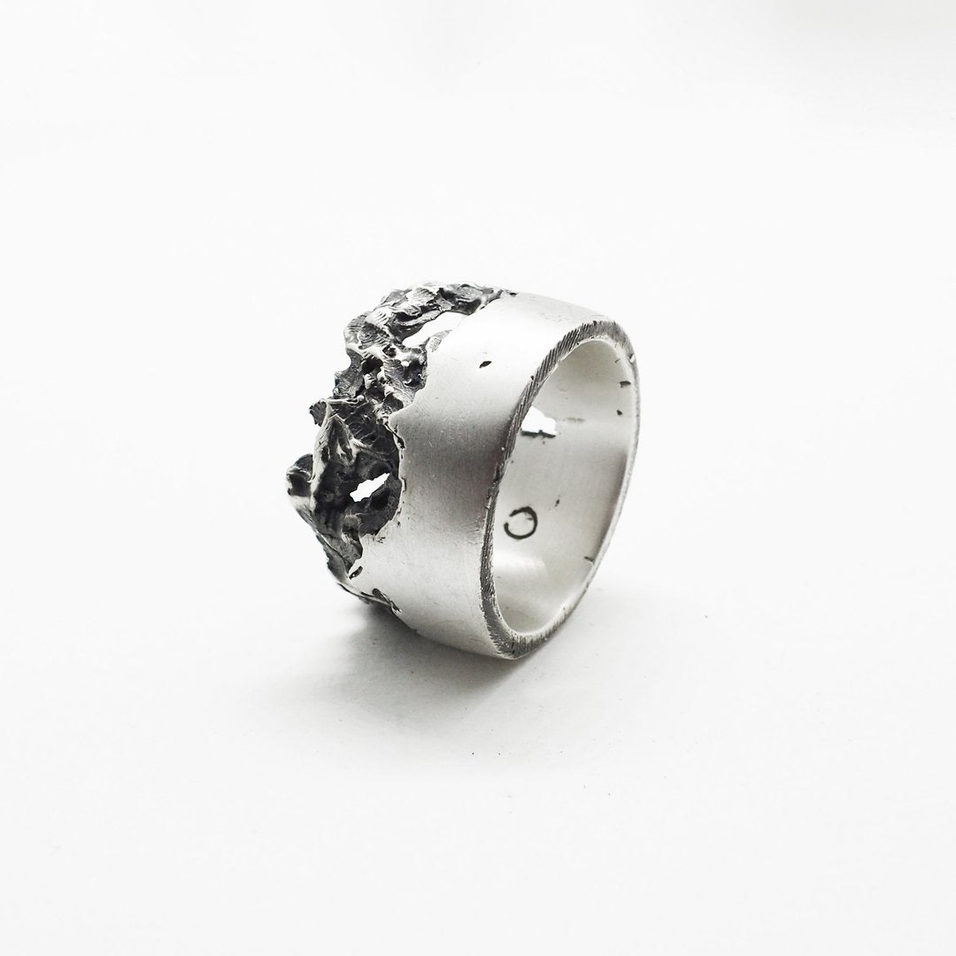 Citizen Band Ring