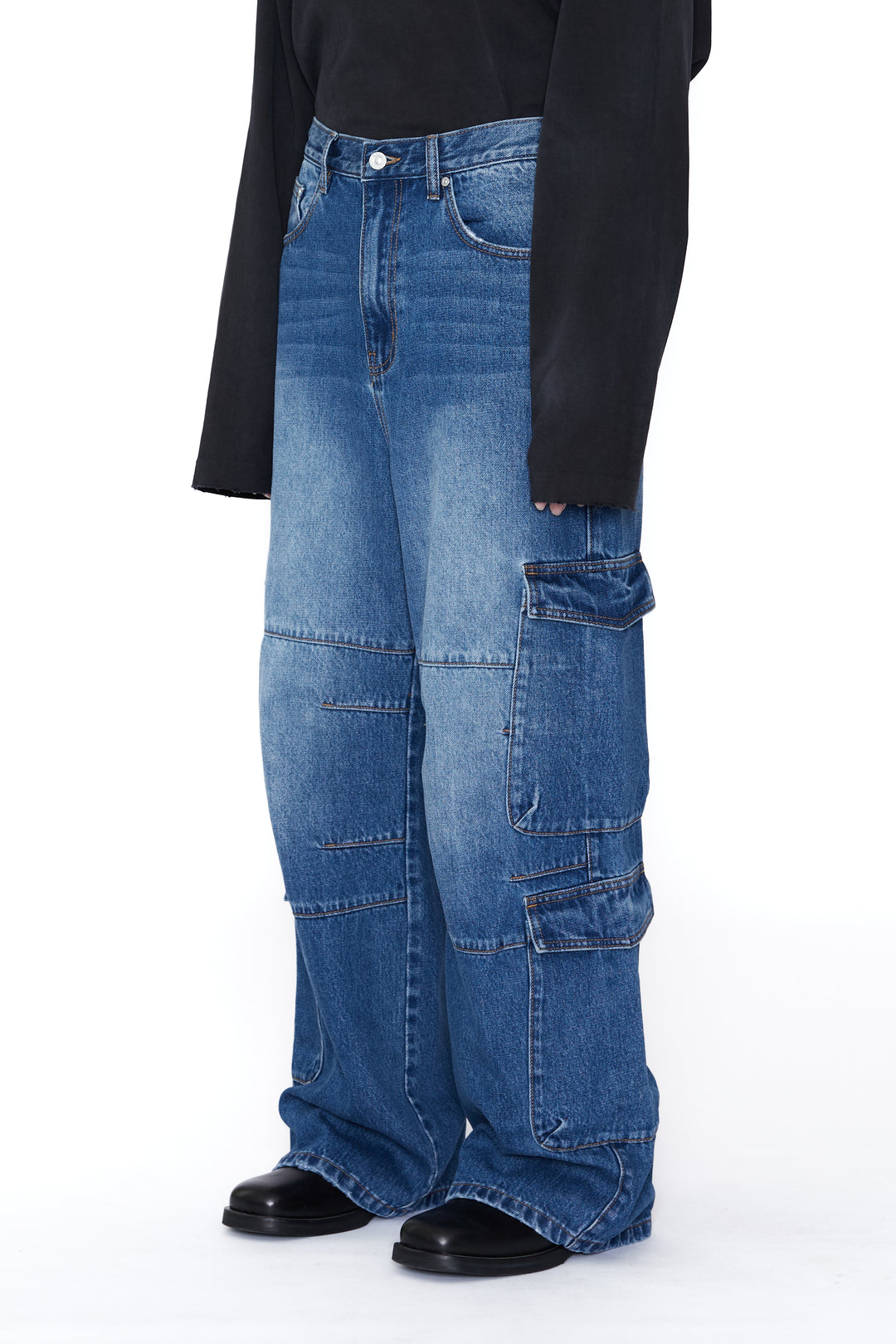 CODA / Indigo Denin Flared Cut Cargo Pants