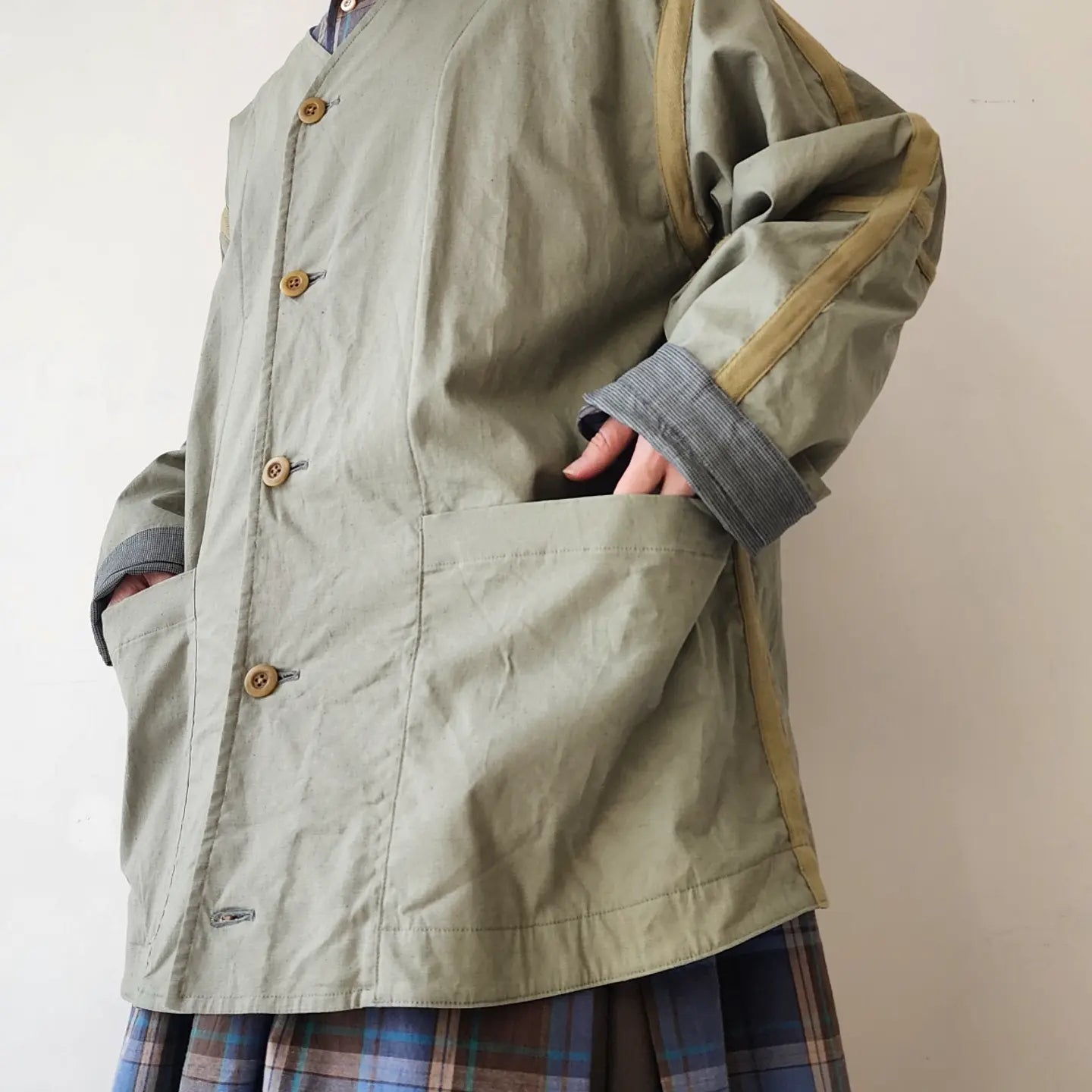 Linen*Cotton Stretch Cloth Reversible Seam Taping Collarless Jacket